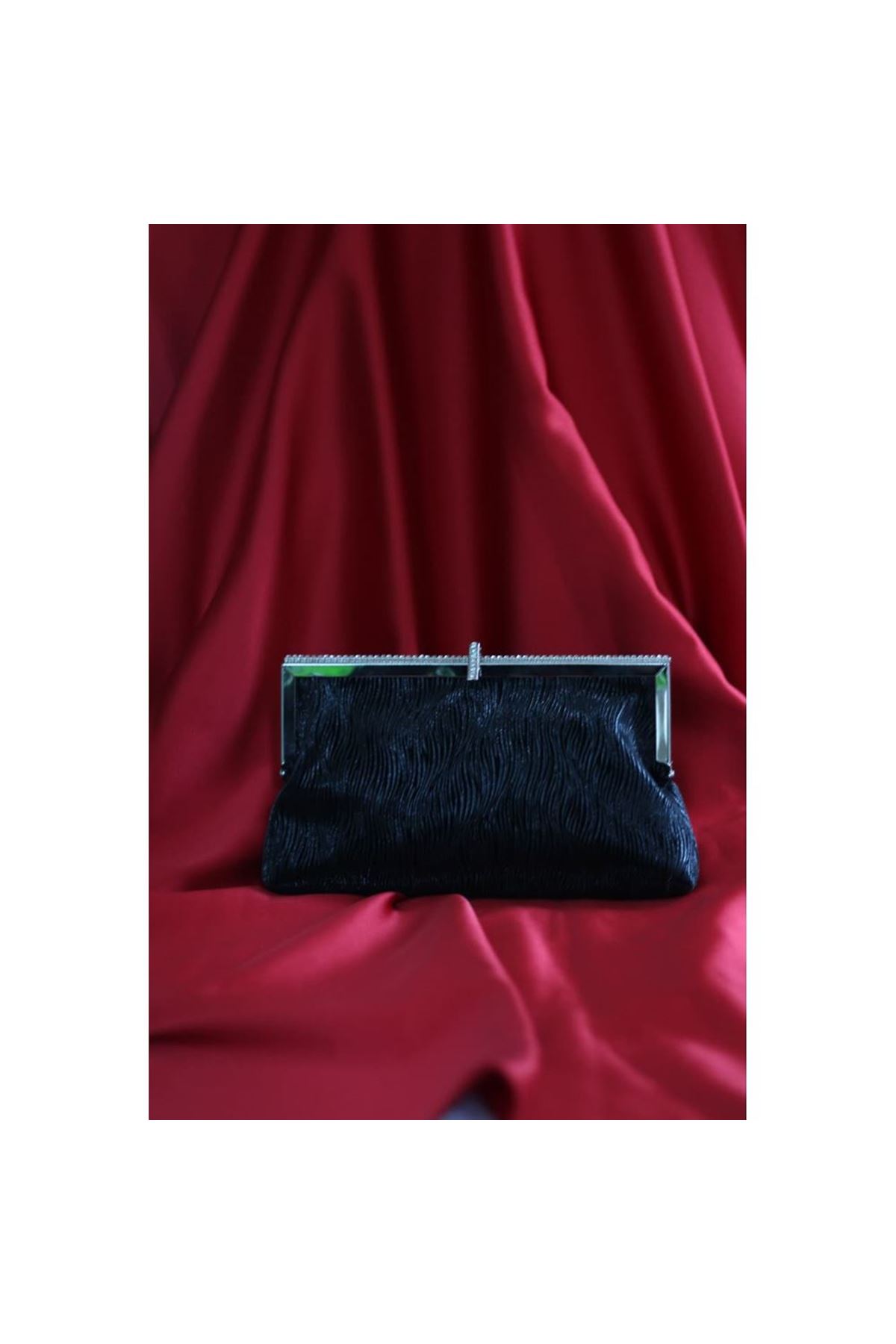 Siyah burgu dokulu kristal burslu abiye el çantası