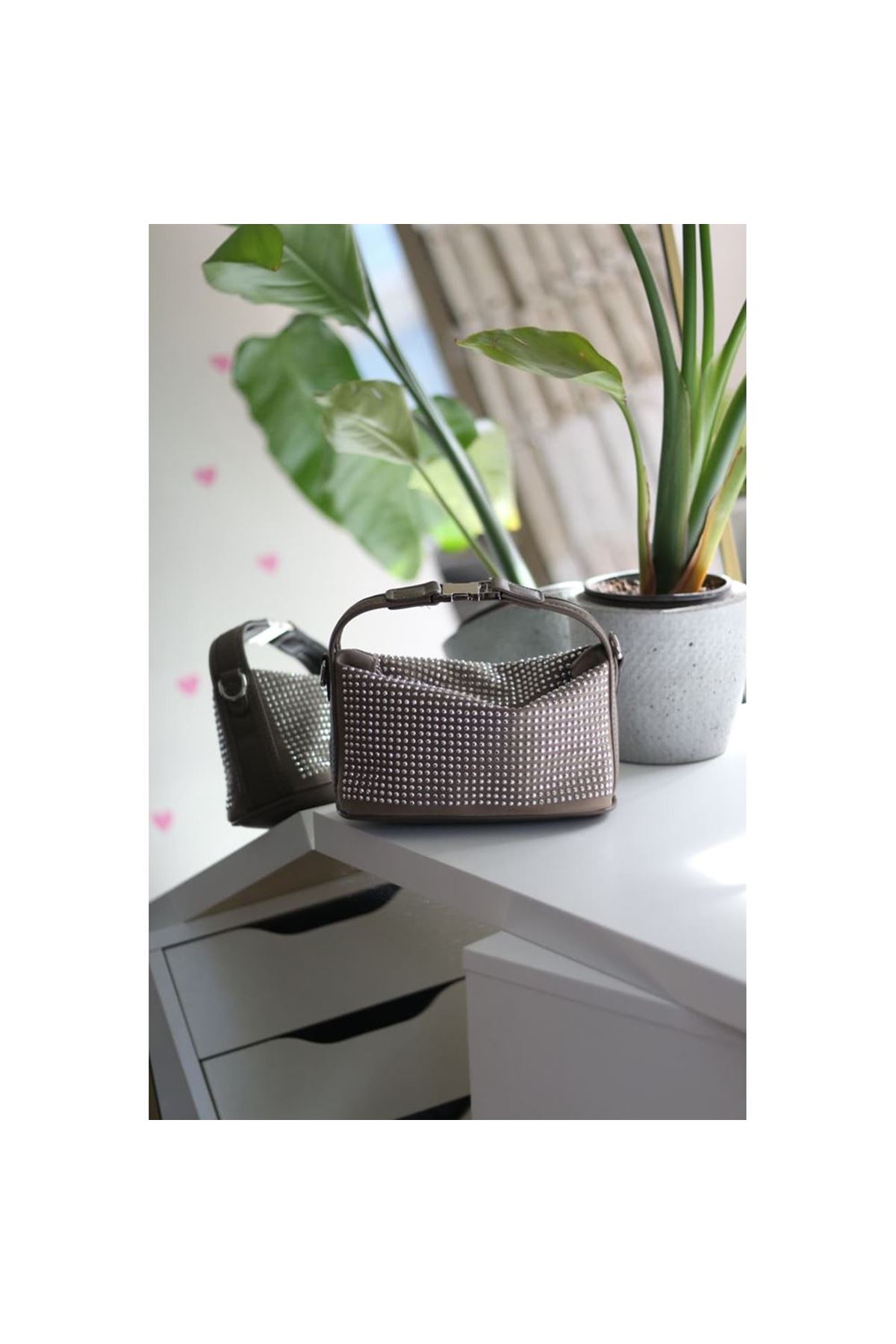 vizon zımbalı klips detaylı el omuz çantası