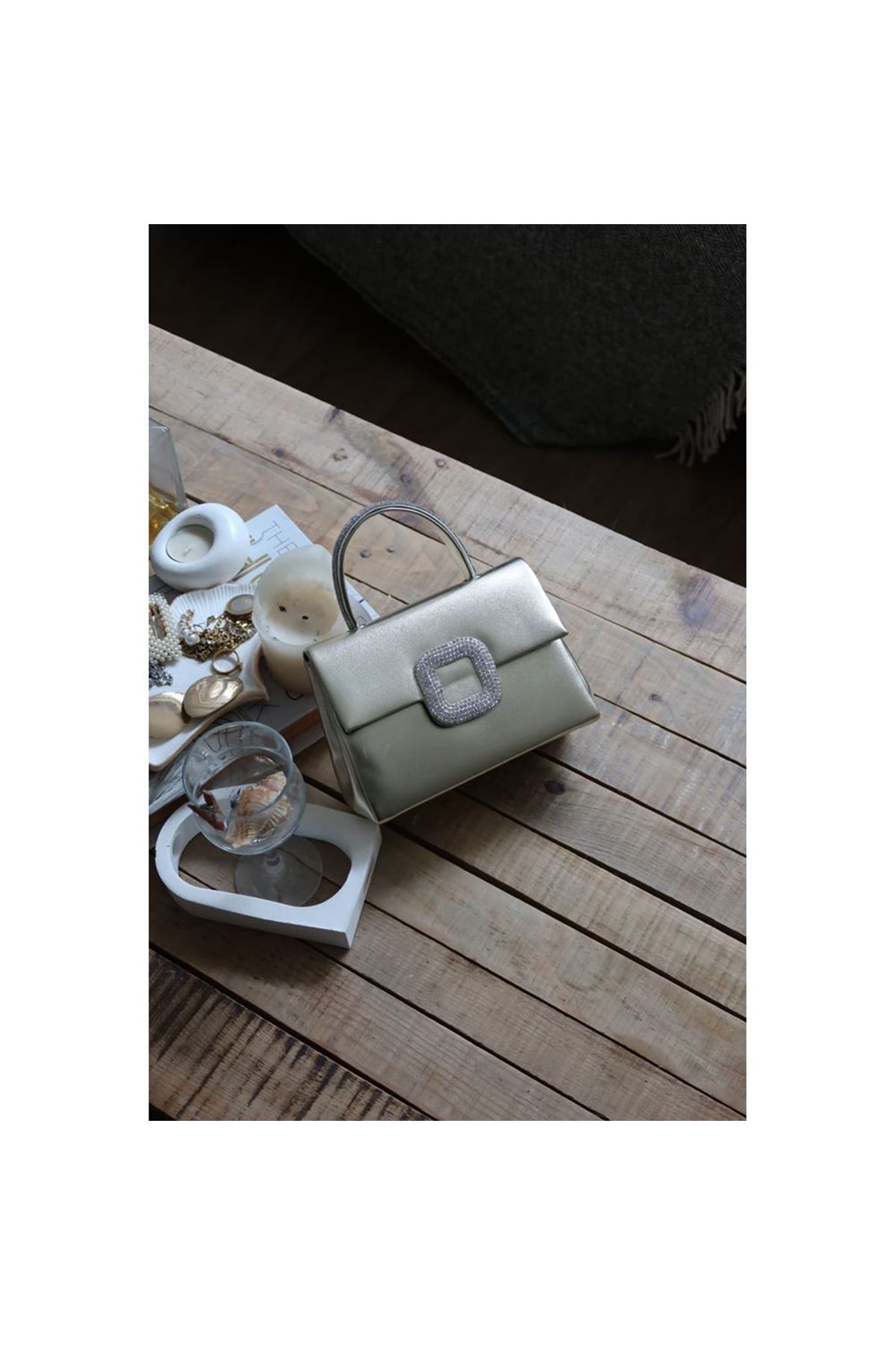 Gold Parlak Kare Taş Toka Aksesuarlı Taşlı Tutma Kulplu Abiye El Çantası Omuz Çantası