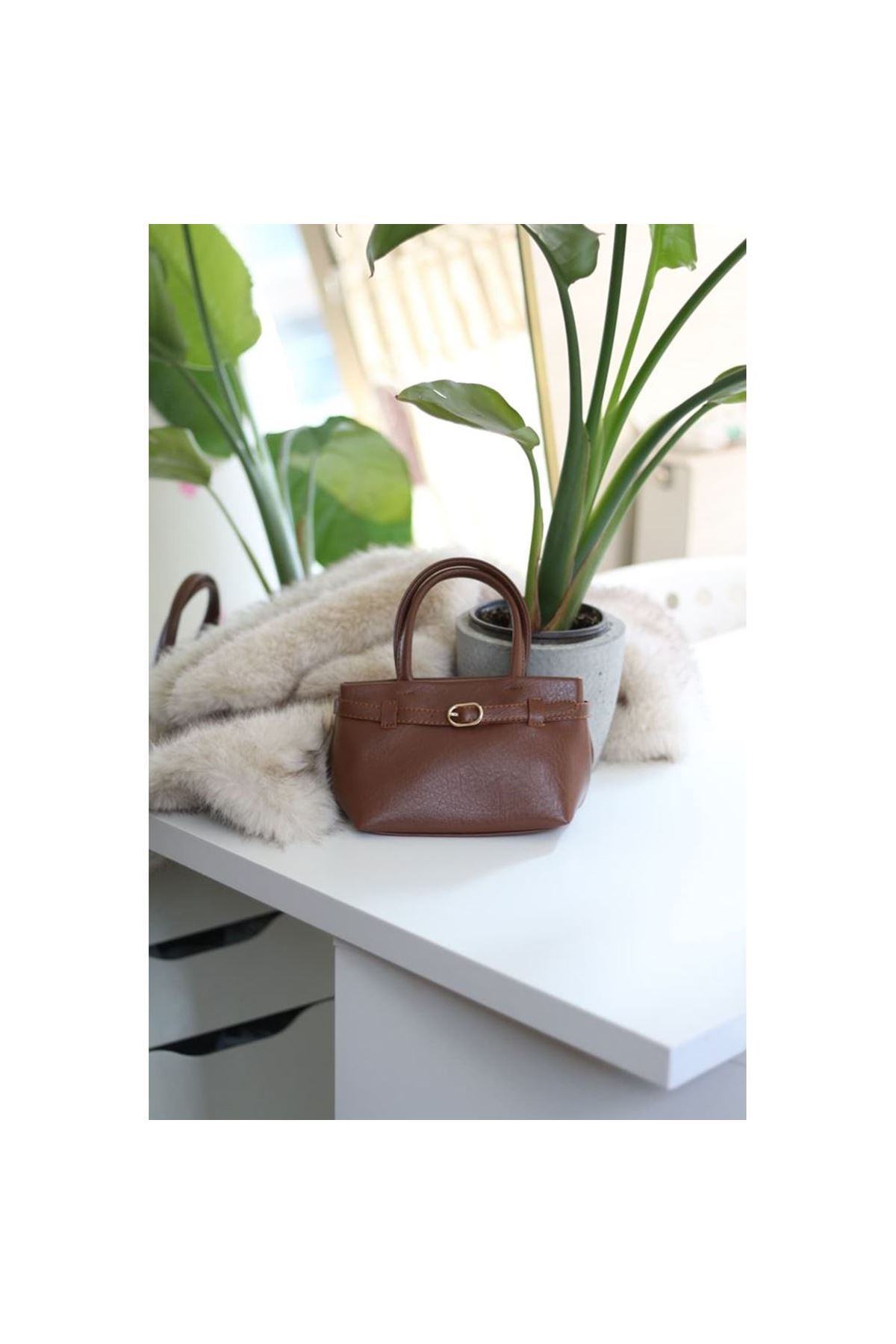 Taba mini boy gold toka detaylı el omuz çantası