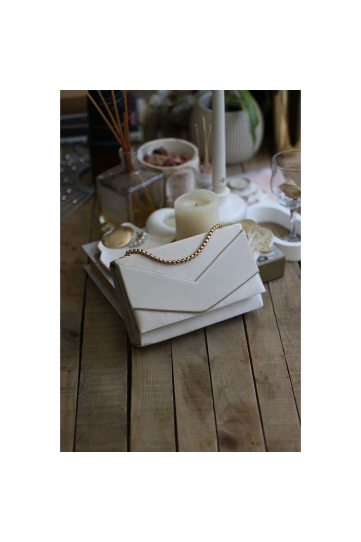 Krem Saten Zarf Kutu Omuz Çantası