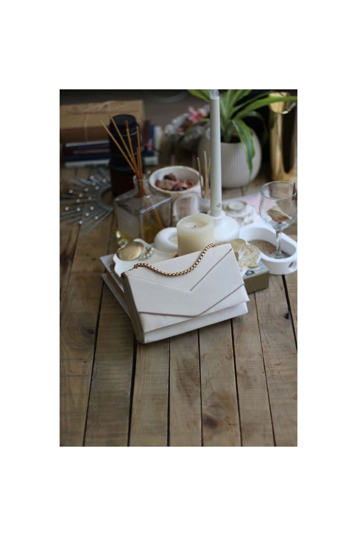 Krem Saten Zarf Kutu Omuz Çantası