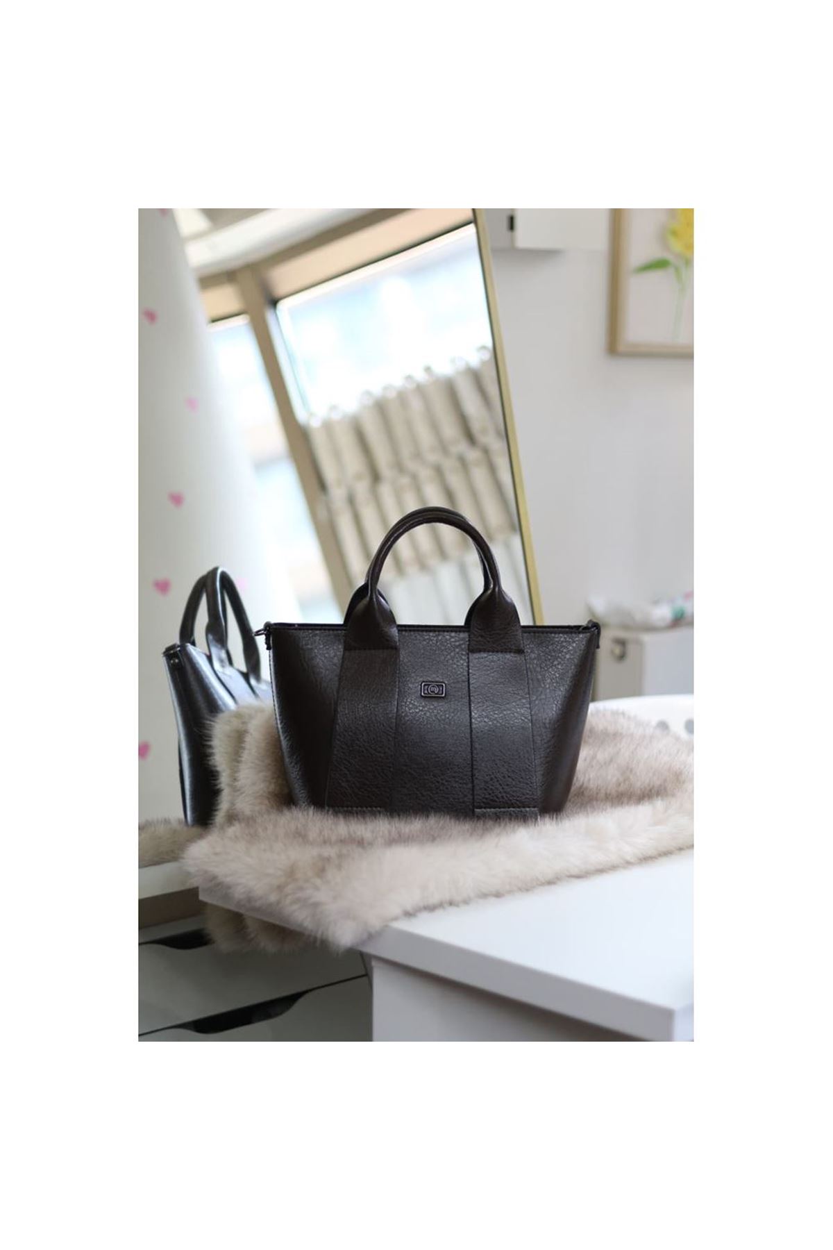 Acı kahve büyük boy askılı el omuz çantası