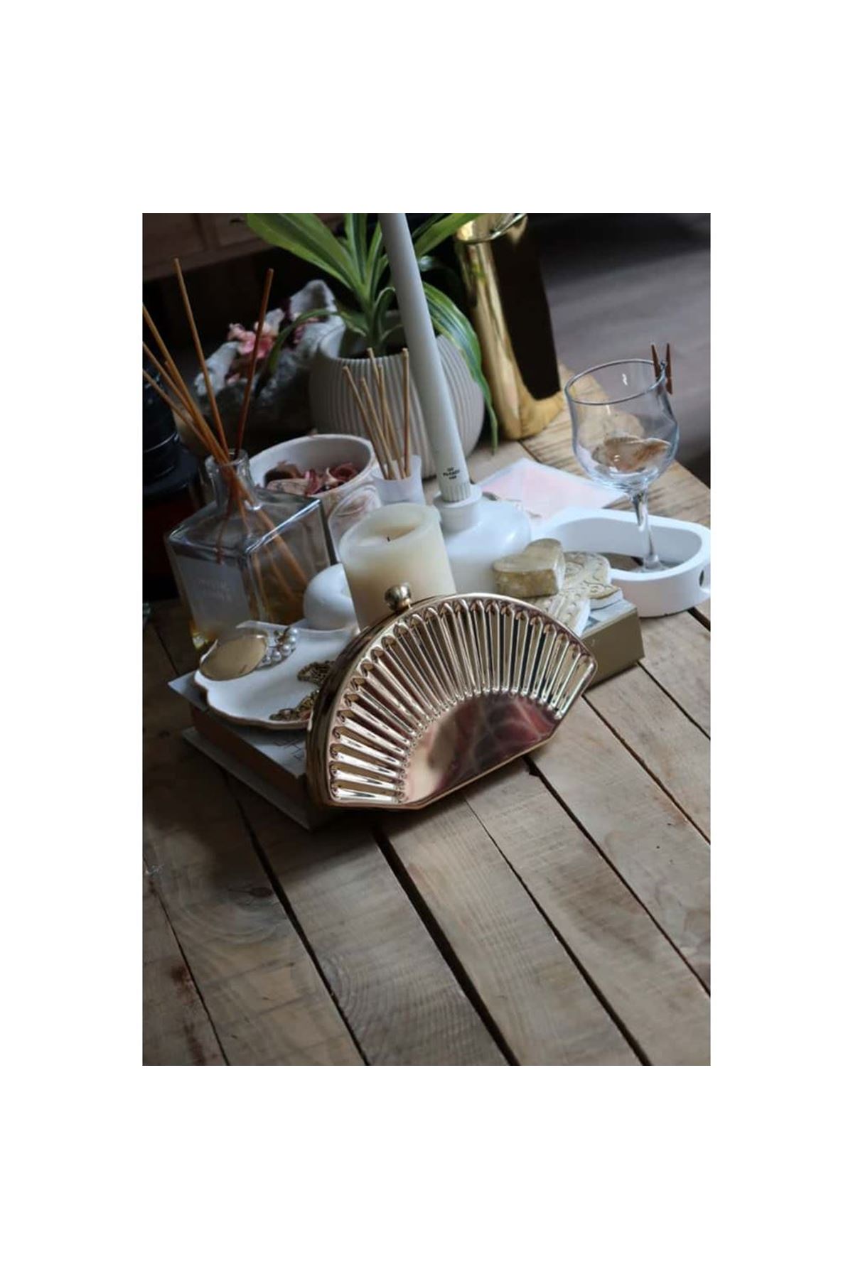 gold yelpaze kesim abiye el çantası