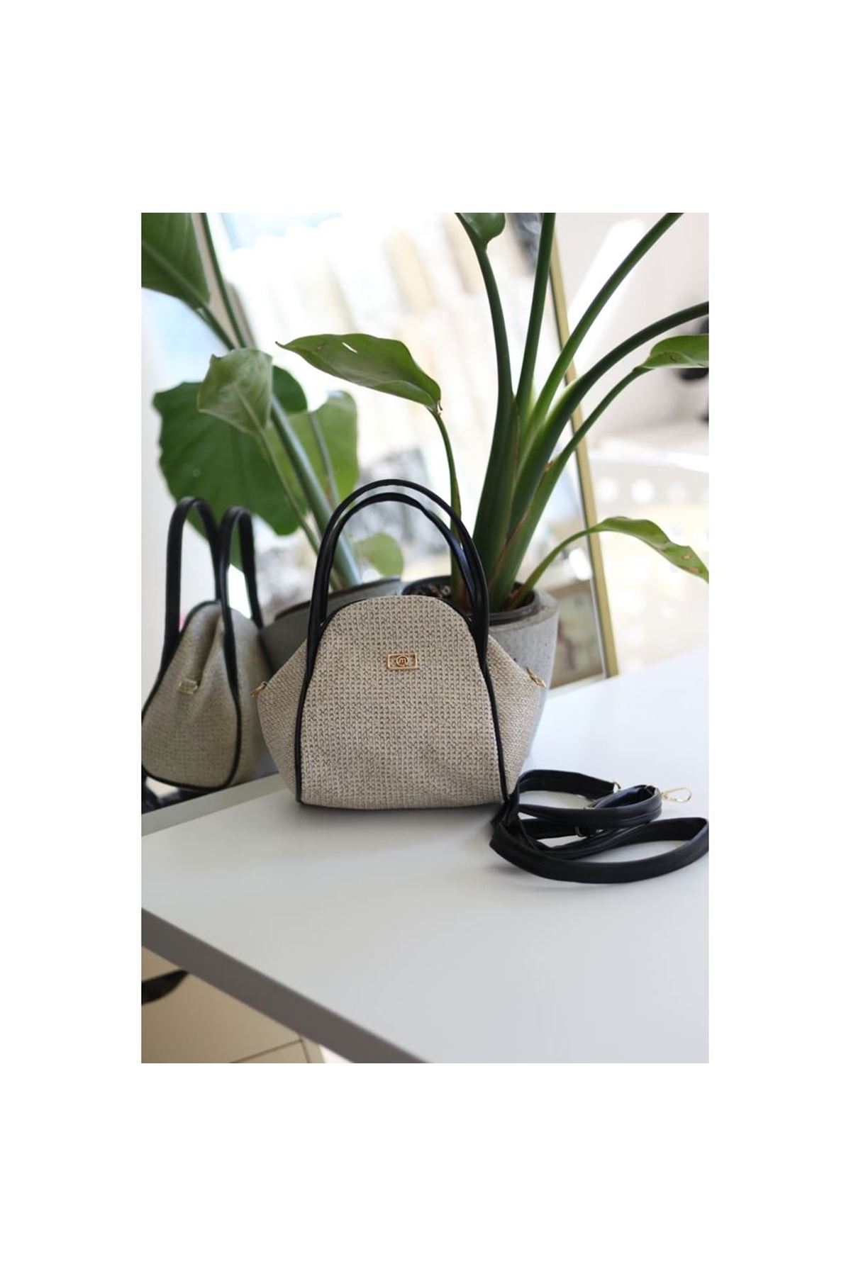 Siyah Hasır Doku Çift Saplı Askılı Omuz Çantası