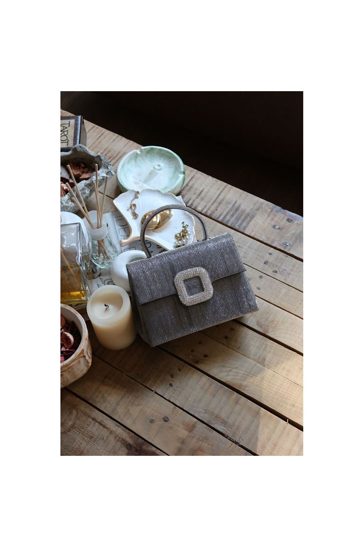 Platin Toka Detaylı Tutma Saplı Zincirli El Omuz Çantası