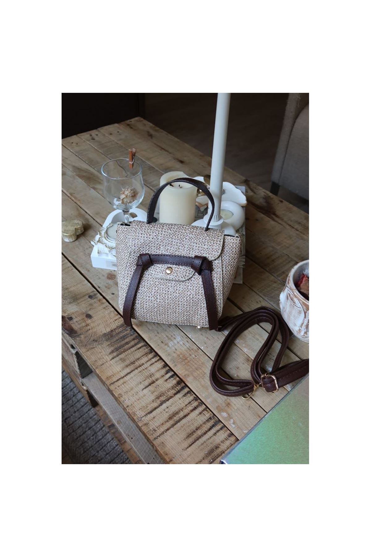 Acı Kahve hasır doku şerit detaylı tutma saplı el omuz çantası