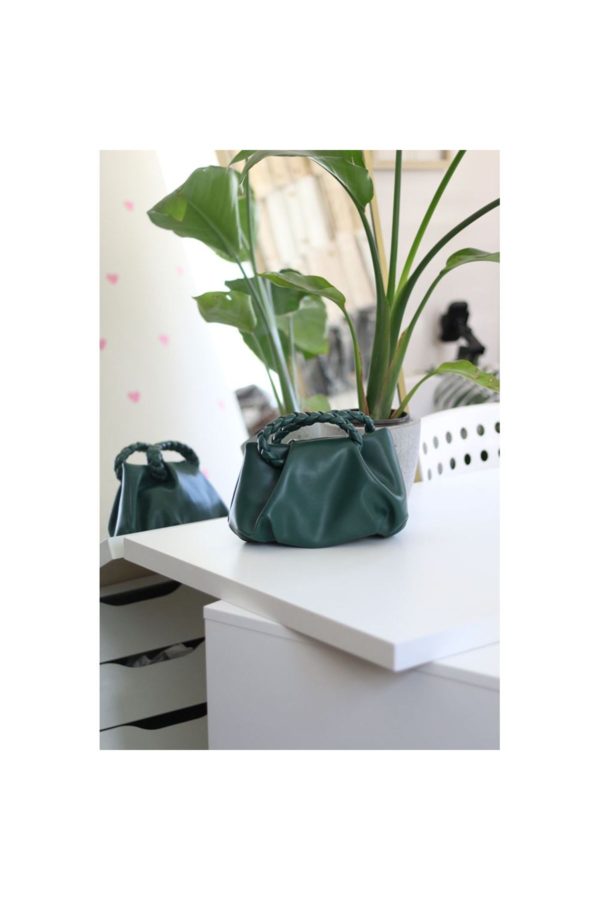 Asker Yeşili Örme Saplı Yumuşak Deri Omuz Çantası