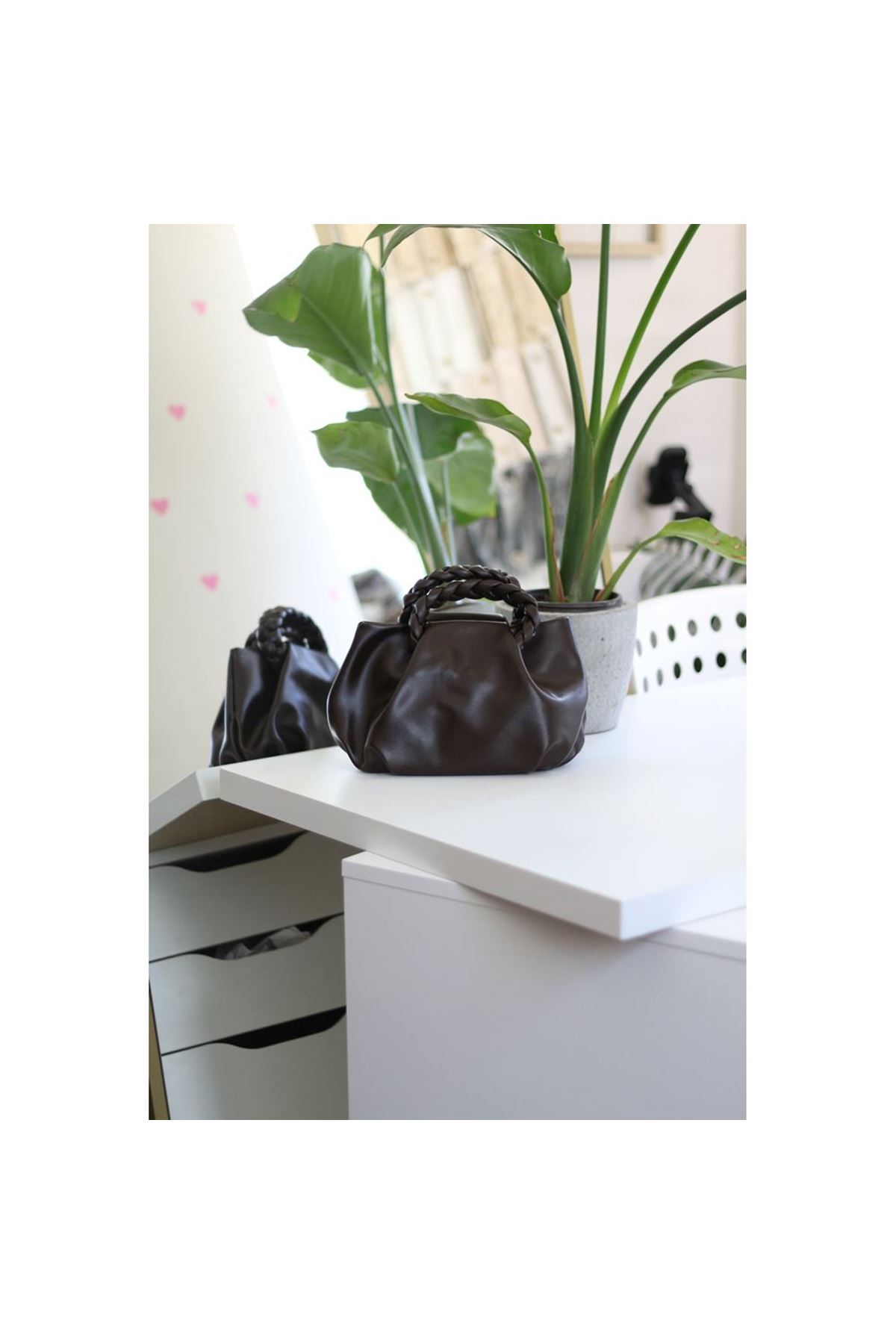 Acı Kahve Örme Saplı Yumuşak Deri Omuz Çantası