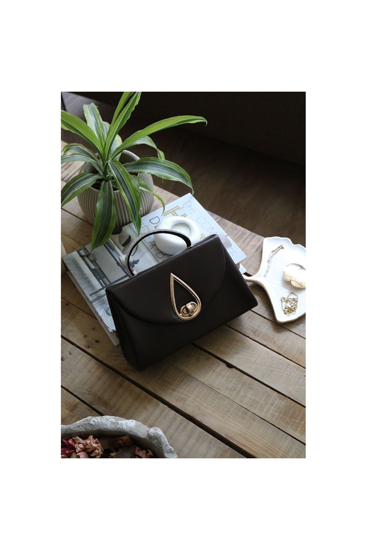 Acı Kahve Taş Tutma Saplı Damla Tokalı Abiye El Çantası