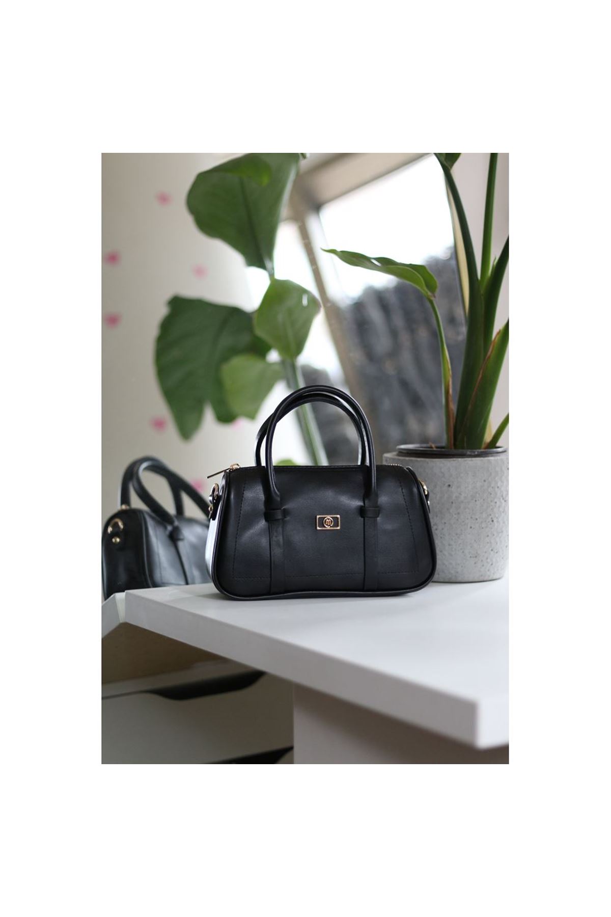 Siyah Çift Şeritli Minimal Günlük El &amp;amp; Omuz Çantası