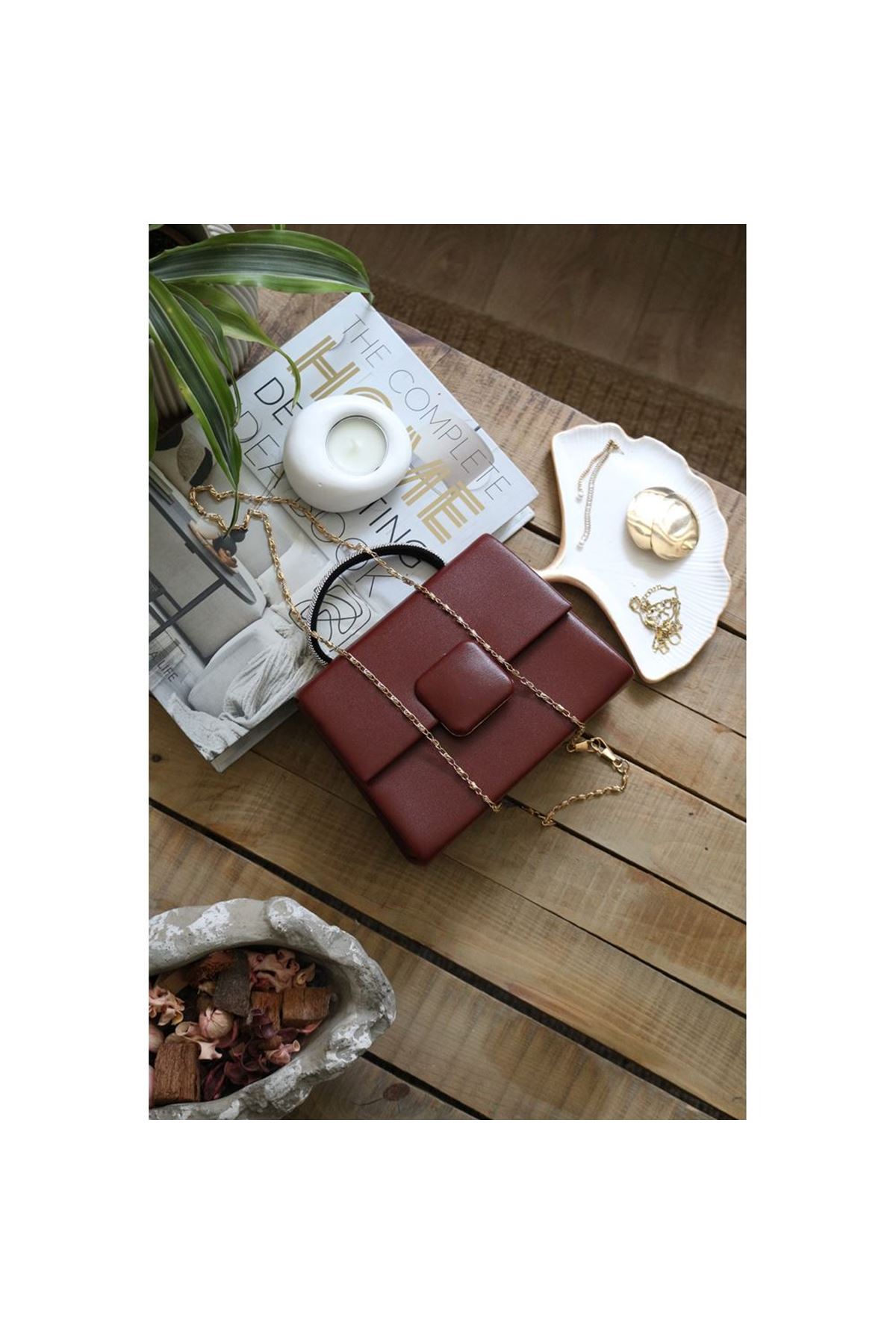 Bordo Kare Tokalı Taş Tutma Saplı El Çantası