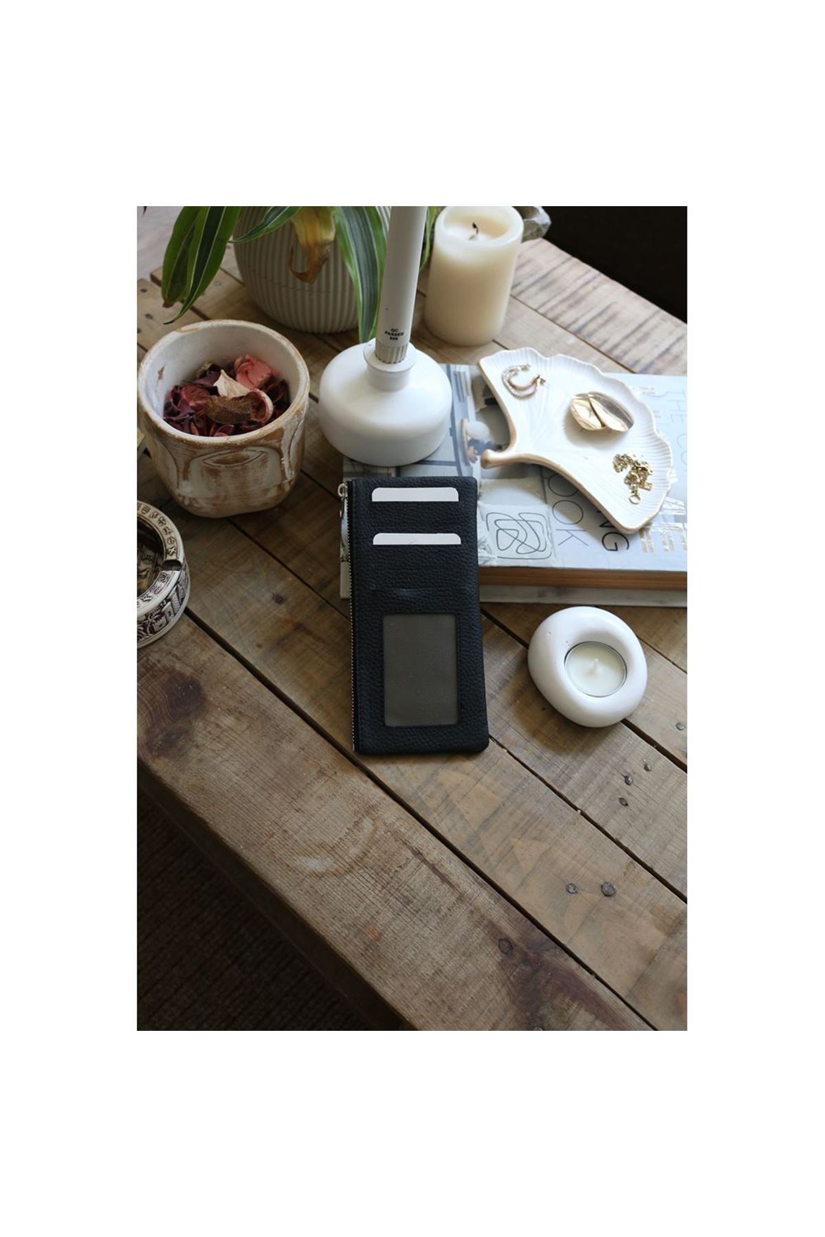 Kadın Siyah Gerçek Deri Fermuar Detaylı Kartlık