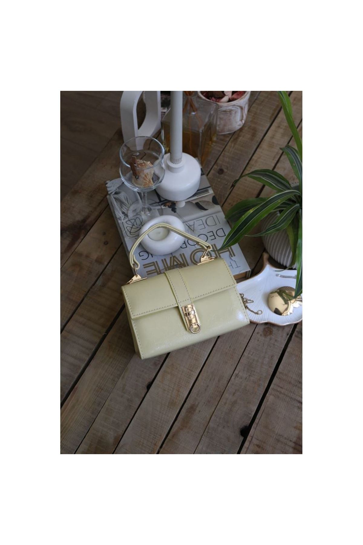 Kadın Limon Sarısı Toka Detaylı Zincirli El Omuz Çantası