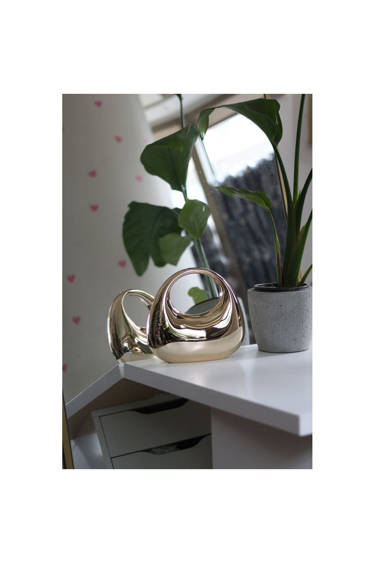 Kadın Gold Metalik Oval Tutmalı Mika Kalıp Abiye El Çantası