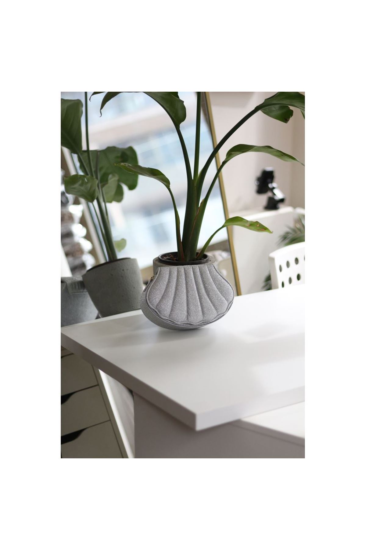 Kadın Silver Simli İstiridye Kalıp Zincirli El Omuz Çantası