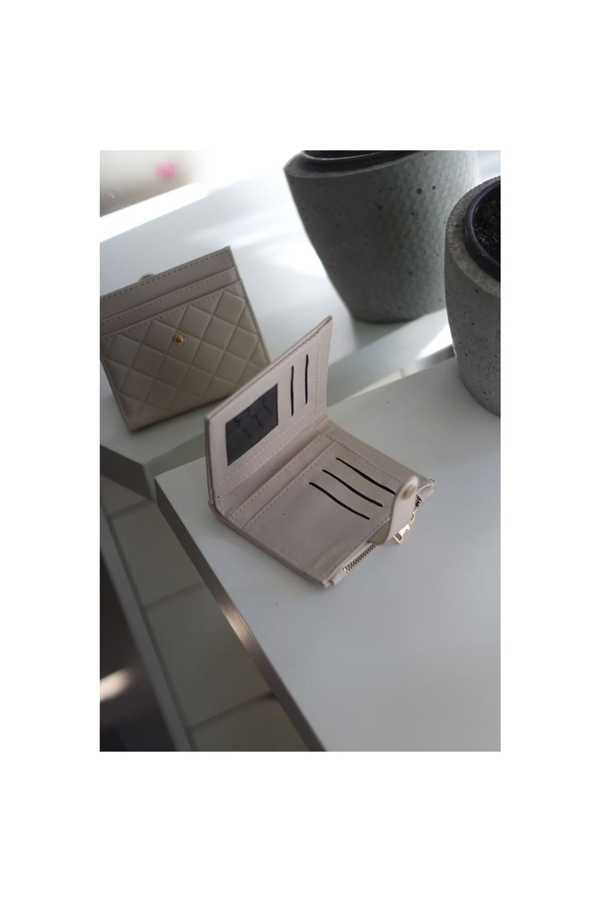 Kadın Krem Kare Baklava Desenli Mini Kartlık Cüzdan