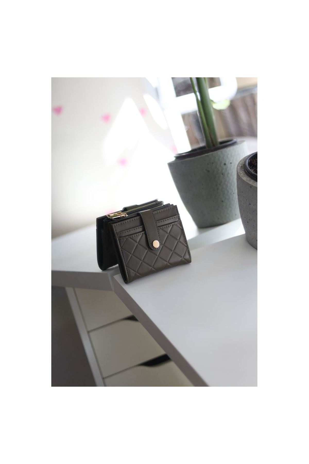 Kadın Haki Yeşili Kare Baklava Desenli Mini Kartlık Cüzdan