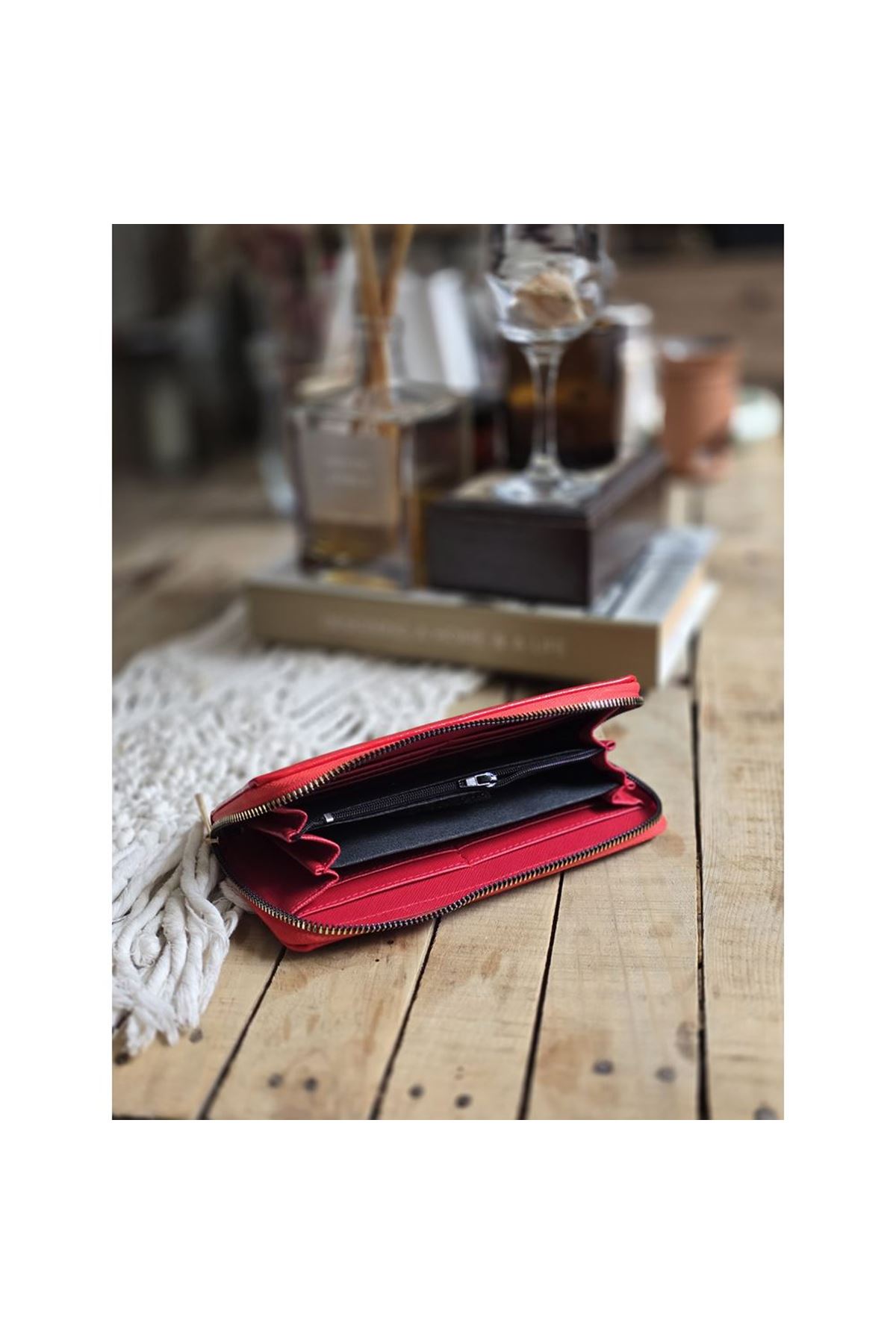 Kırmızı Dokulu Slim Kartlık Detaylı Cüzdan