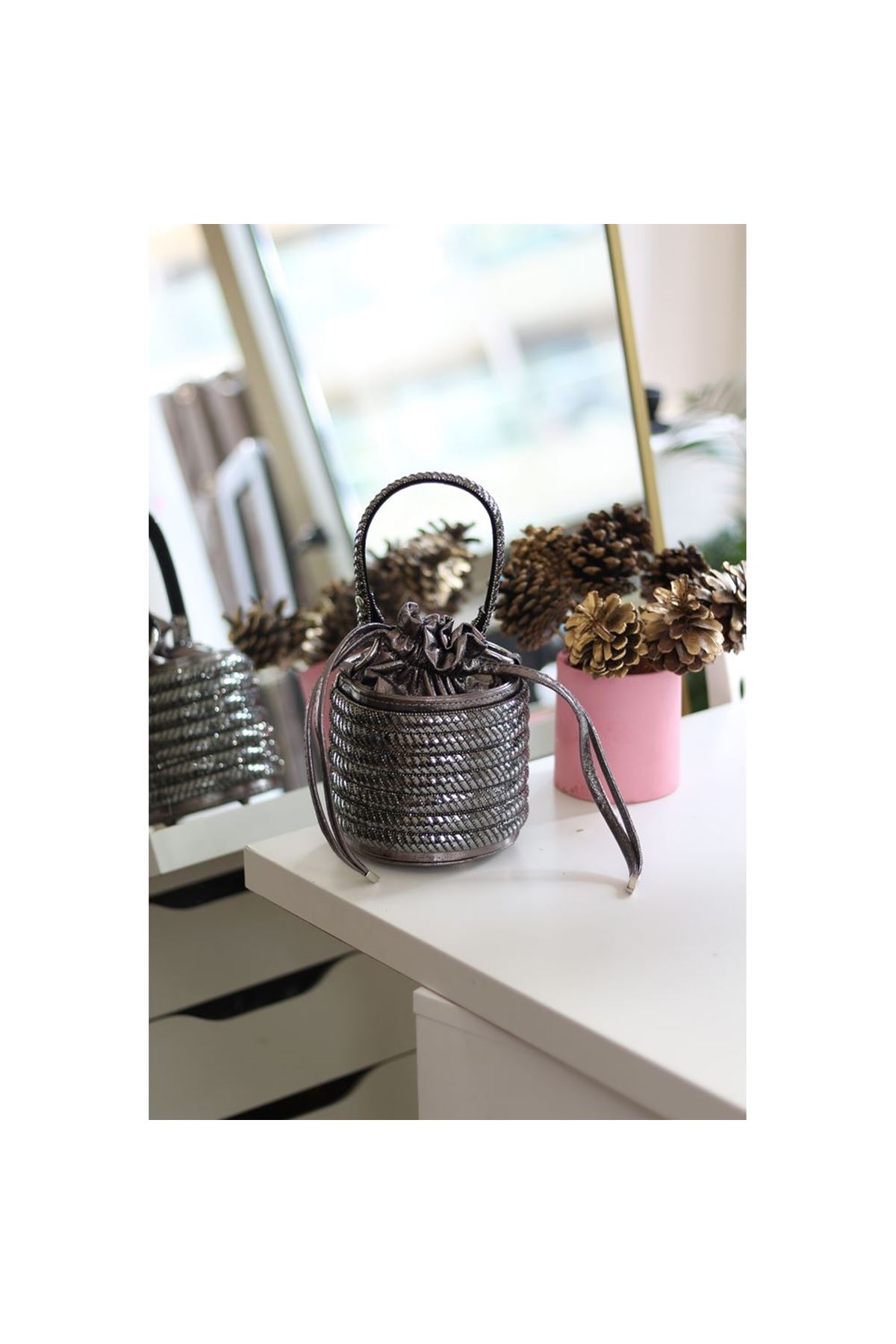 Kadın Platin Özel Form Çapraz Taş İşleme Abiye Çanta