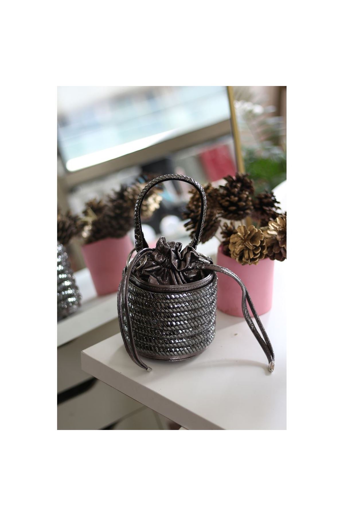 Kadın Platin Özel Form Çapraz Taş İşleme Abiye Çanta