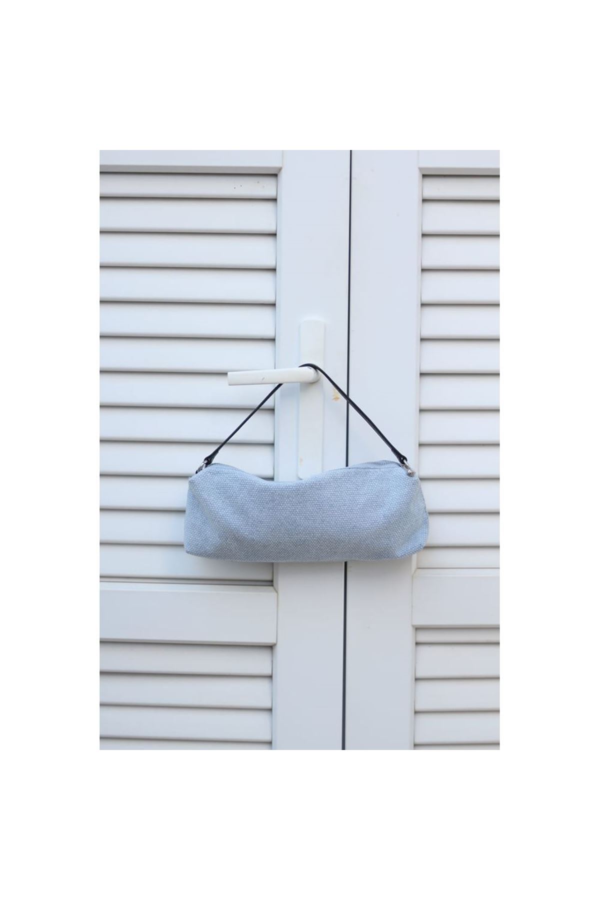 Kadın Bebe Mavi Kot Taş İşleme Silindir Form Omuz Çantası