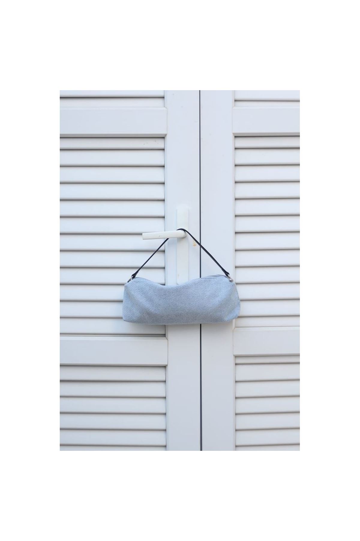 Kadın Bebe Mavi Kot Taş İşleme Silindir Form Omuz Çantası
