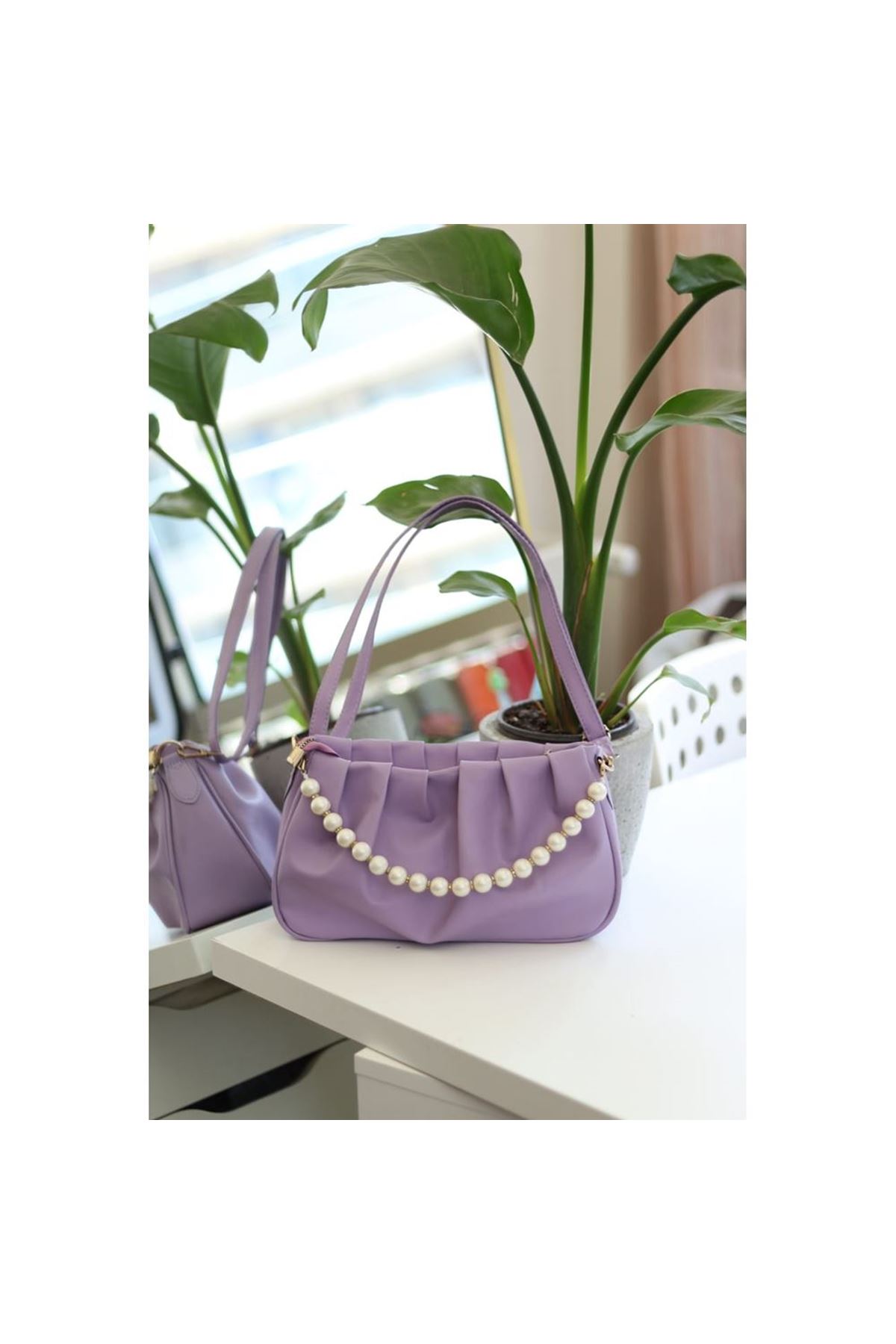 Kadın Lila İnci Detaylı Büzgülü  Omuz Çantası