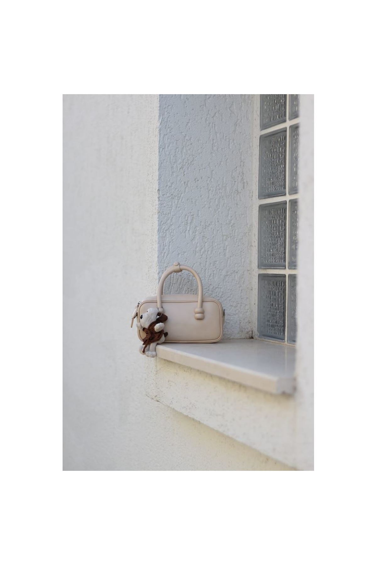 Kadın Krem Ayıcık Maskotlu Tutma Saplı El &amp;amp; Omuz Çantası