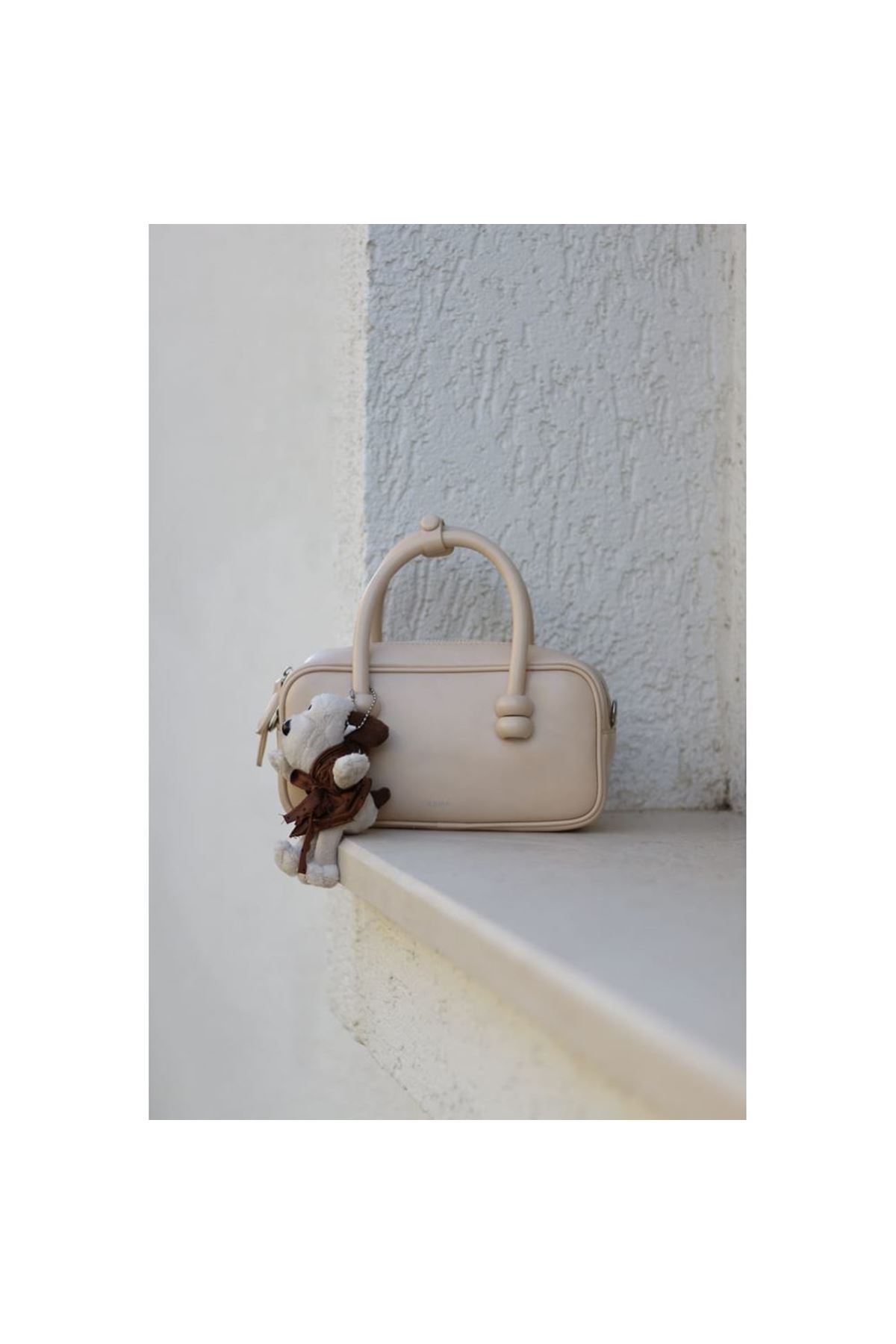 Kadın Krem Ayıcık Maskotlu Tutma Saplı El &amp;amp; Omuz Çantası