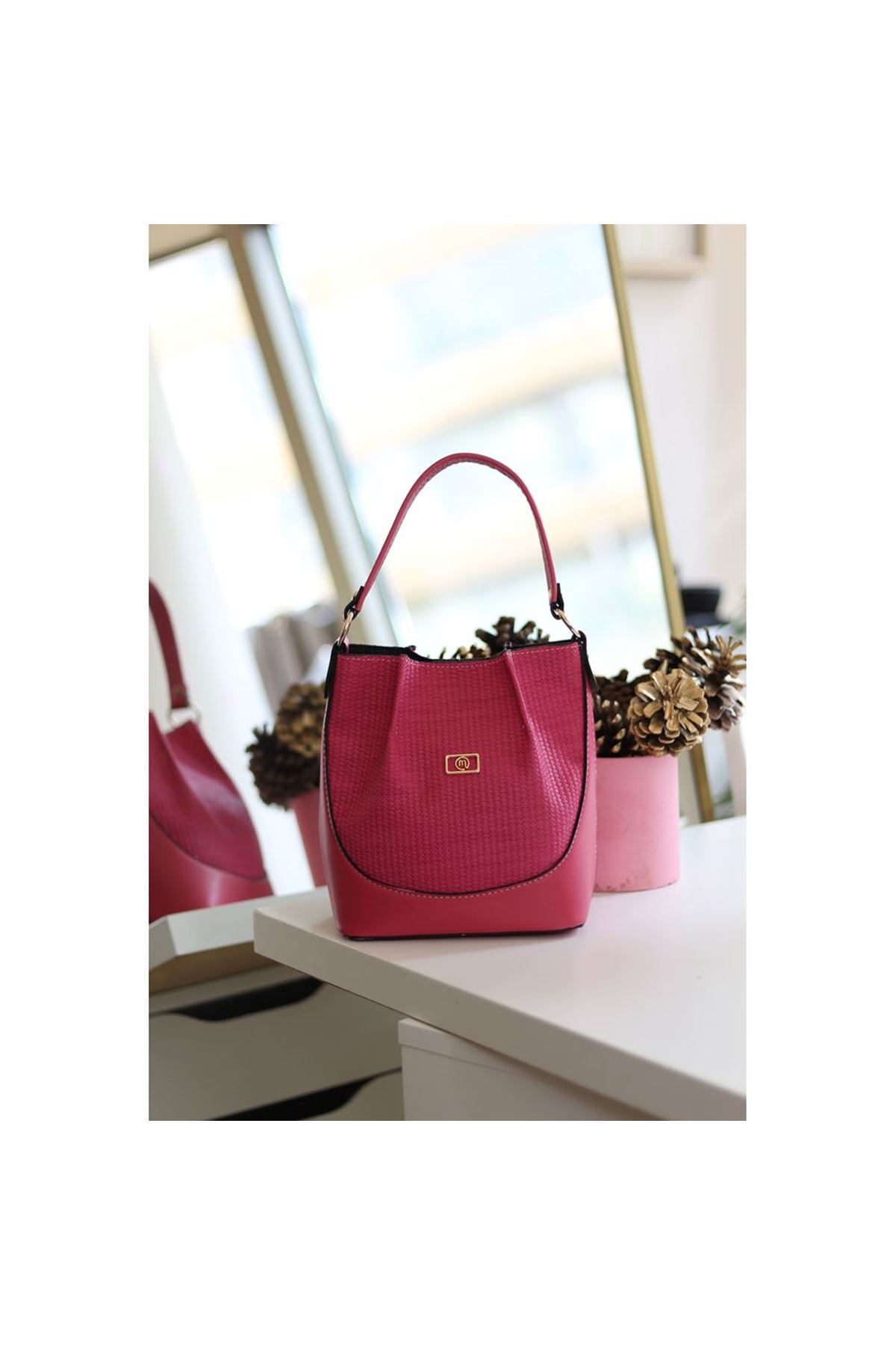 Kadın Fuşya Dokulu Büzgü Detay El &amp;amp; Omuz Çantası