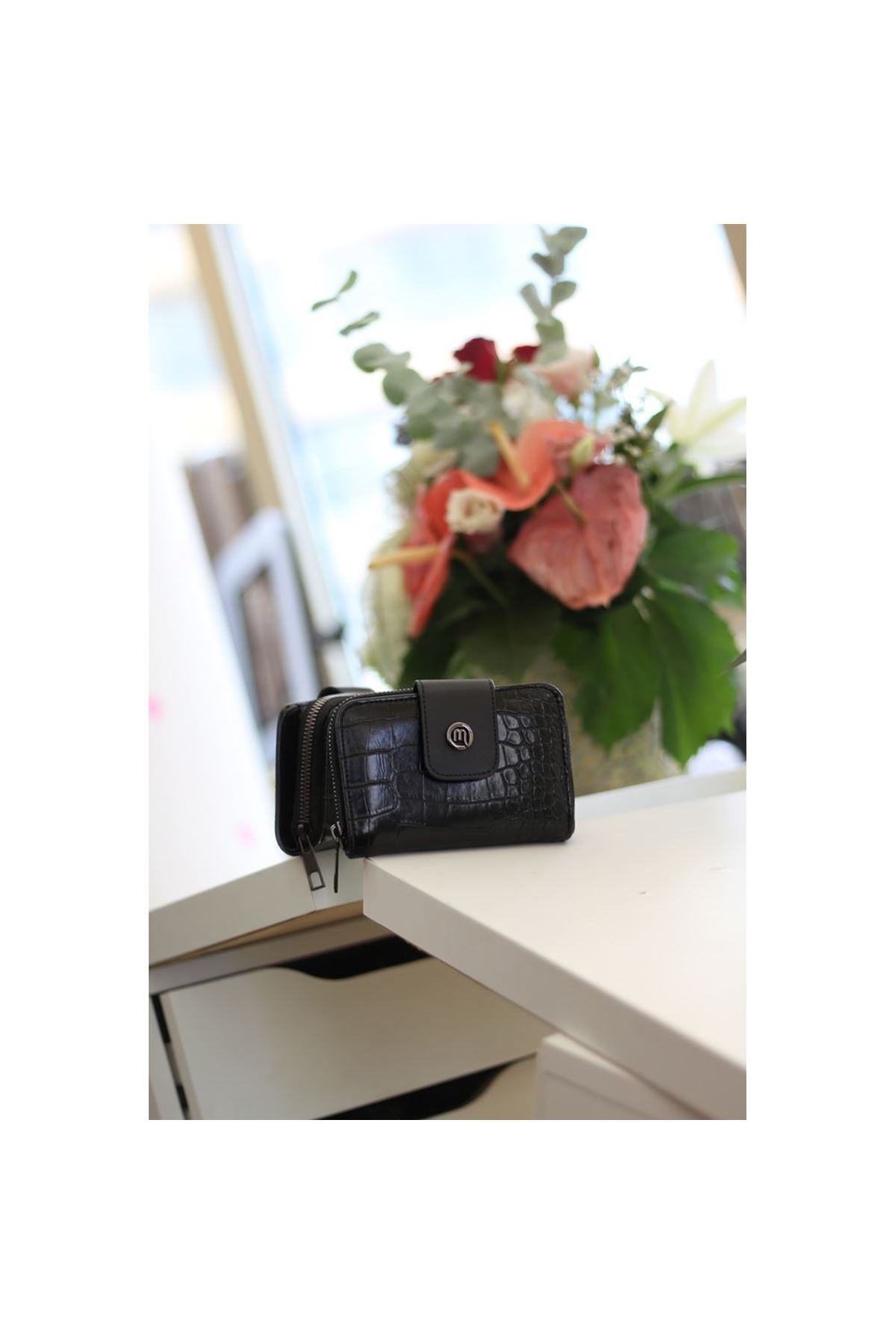 Kadın Siyah Kroko Doku Mini Boy Cüzdan