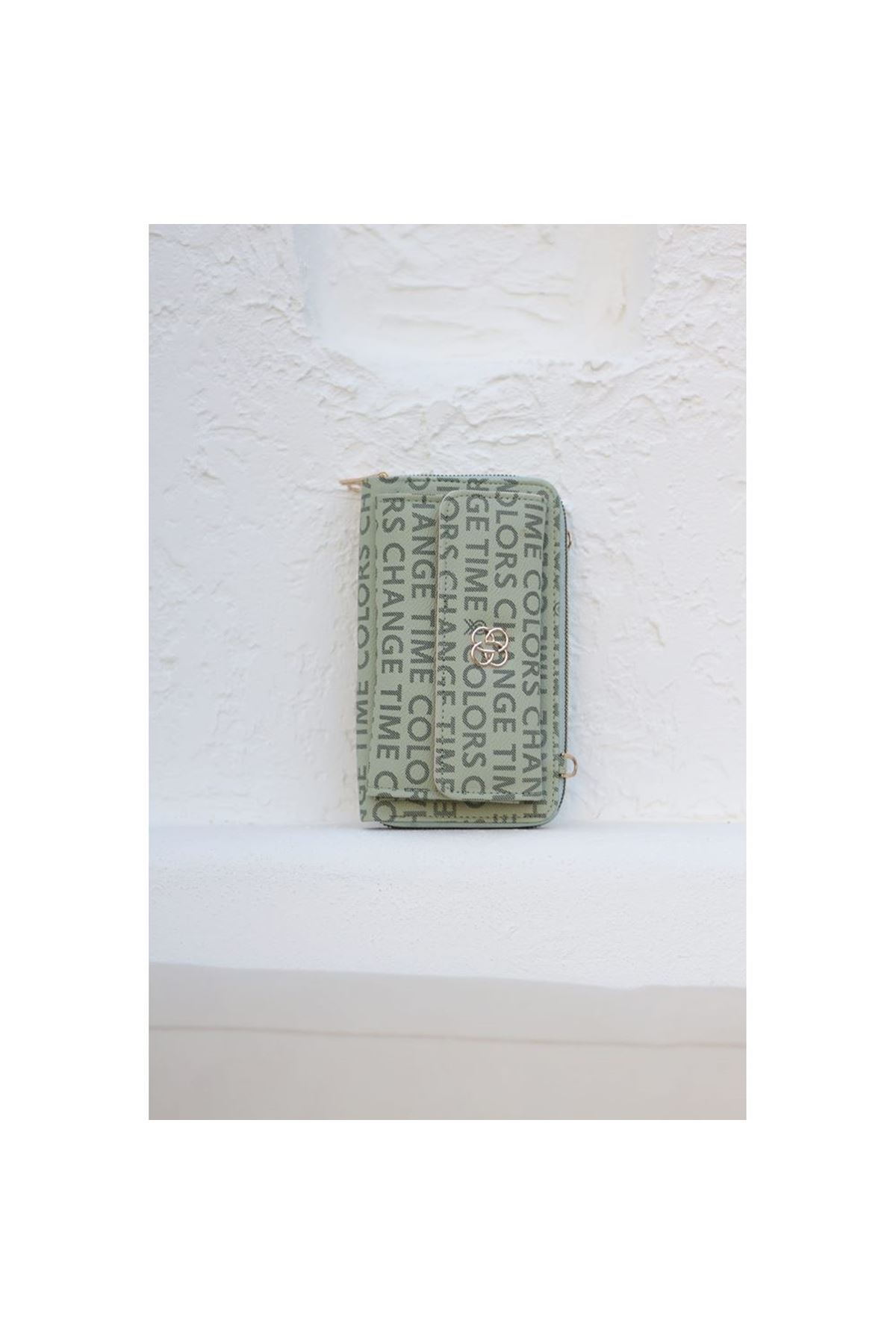 Kadın Mint Yeşili Telefon Bölmeli Yatay Çapraz Askılı Cüzdan Çanta
