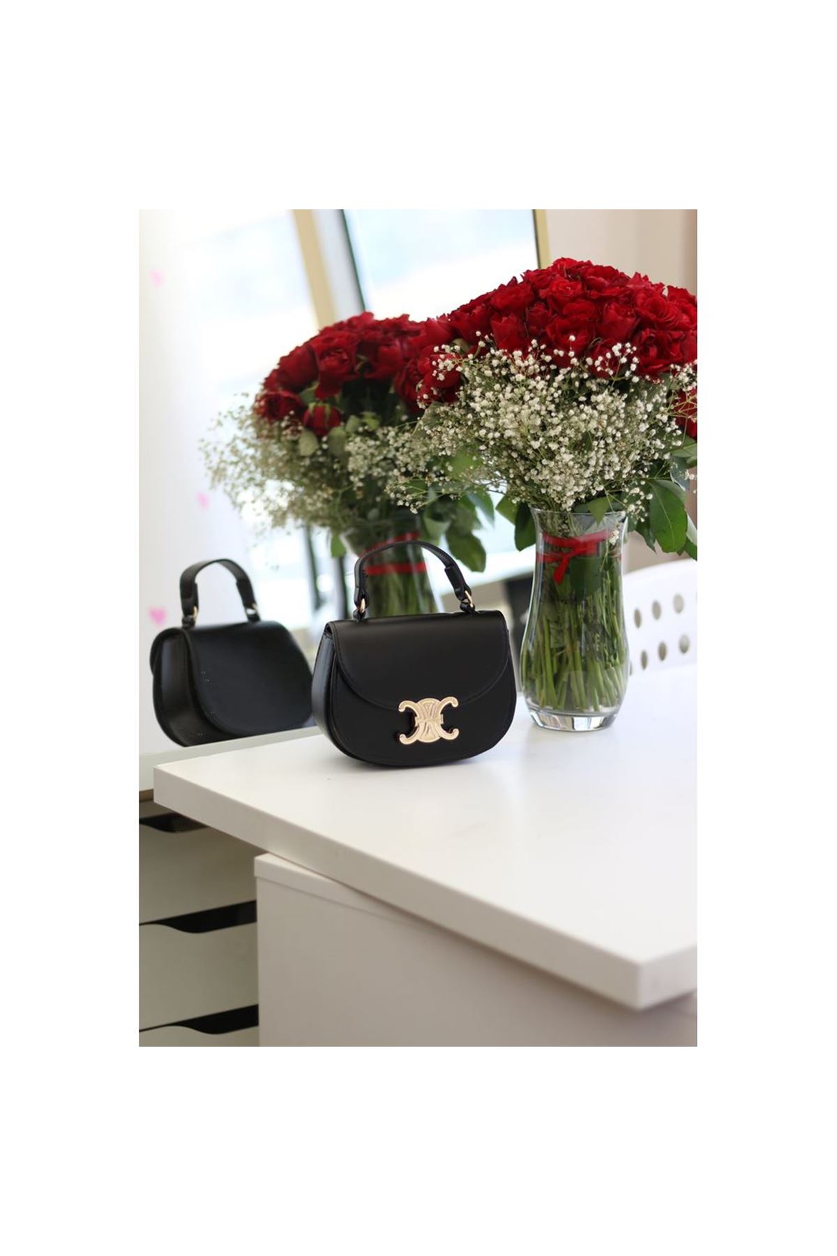 Kadın Siyah Kanca Gold Toka Detaylı Mini El &amp;amp; Omuz Çantası