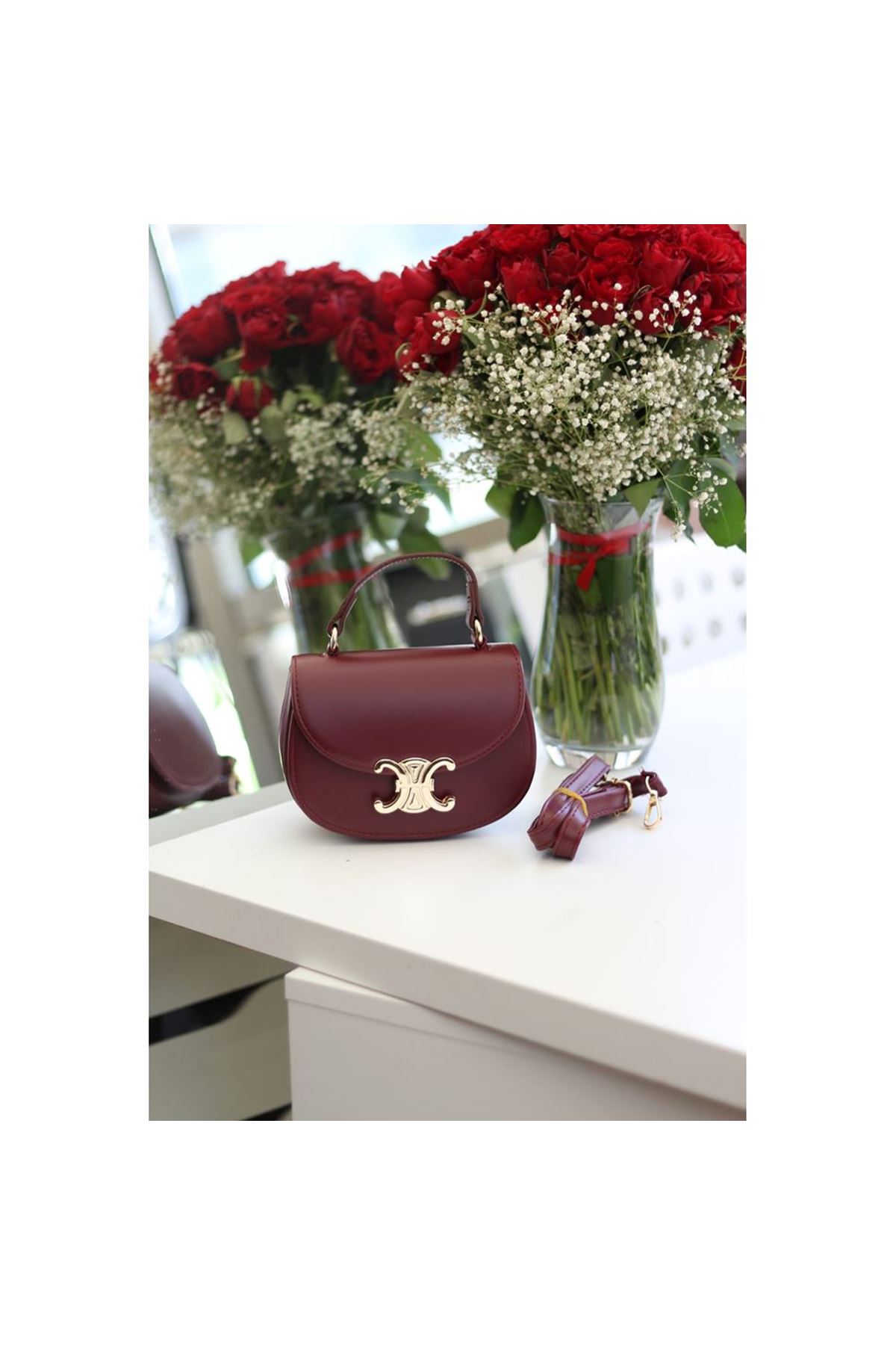 Kadın Bordo Kanca Gold Toka Detaylı Mini El &amp;amp; Omuz Çantası