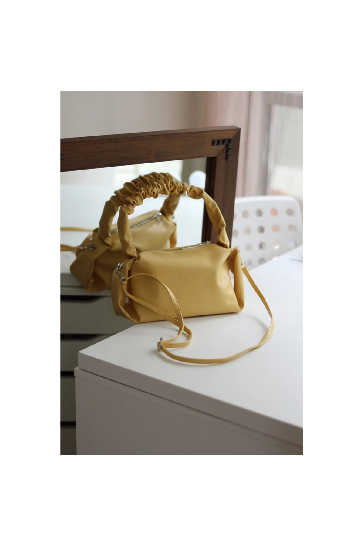 Kadın Vizon Fiyonk Askılı Omuz Çantası