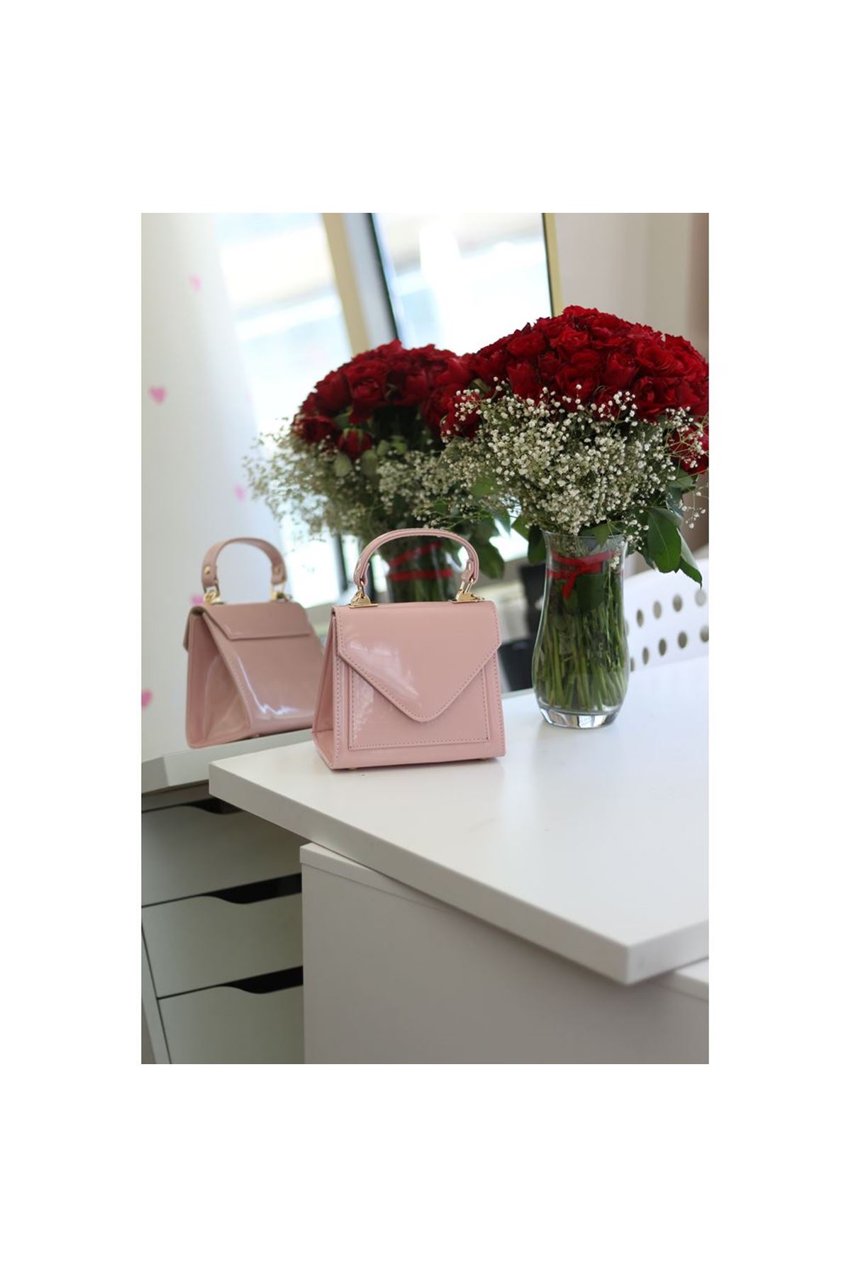 Kadın Pudra Rugan Kapak Detaylı Askılı Omuz Çantası