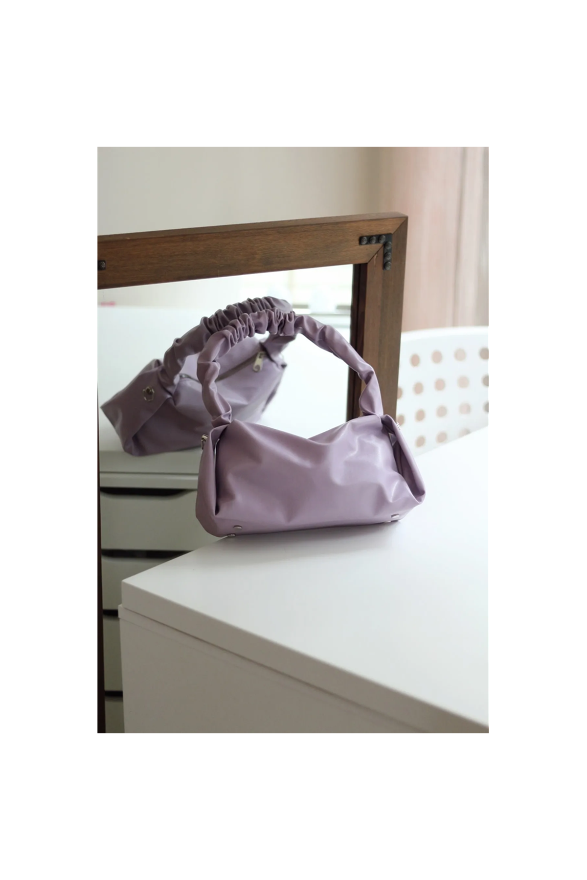 Kadın Lila Büzgü Saplı Yumuşak Askılı Omuz Çantası