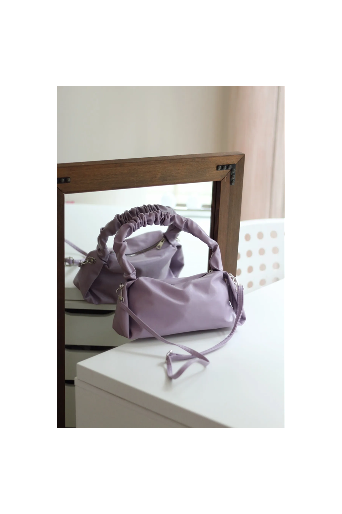Kadın Lila Büzgü Saplı Yumuşak Askılı Omuz Çantası