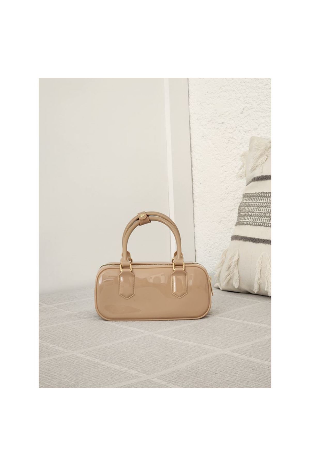 Kadın Bej Silikon Çift Kulplu Askılı El &amp;amp; Omuz Çantası