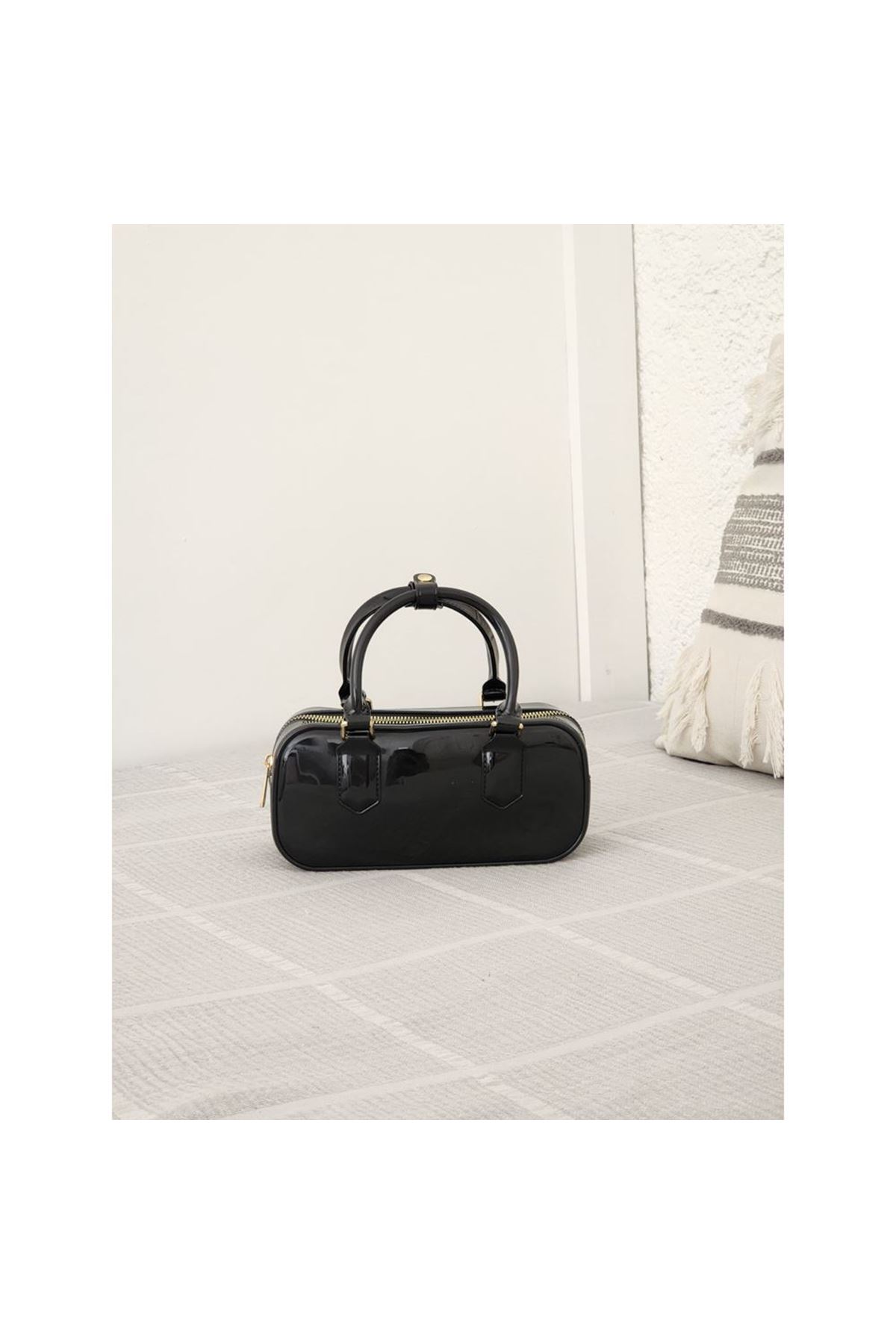 Kadın Siyah Silikon Çift Kulplu Askılı El &amp;amp; Omuz Çantası