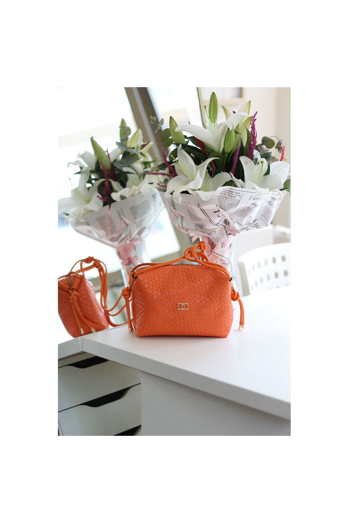 Kadın Turuncu Baklava Desenli İnce Düğüm Askılı Omuz Çantası