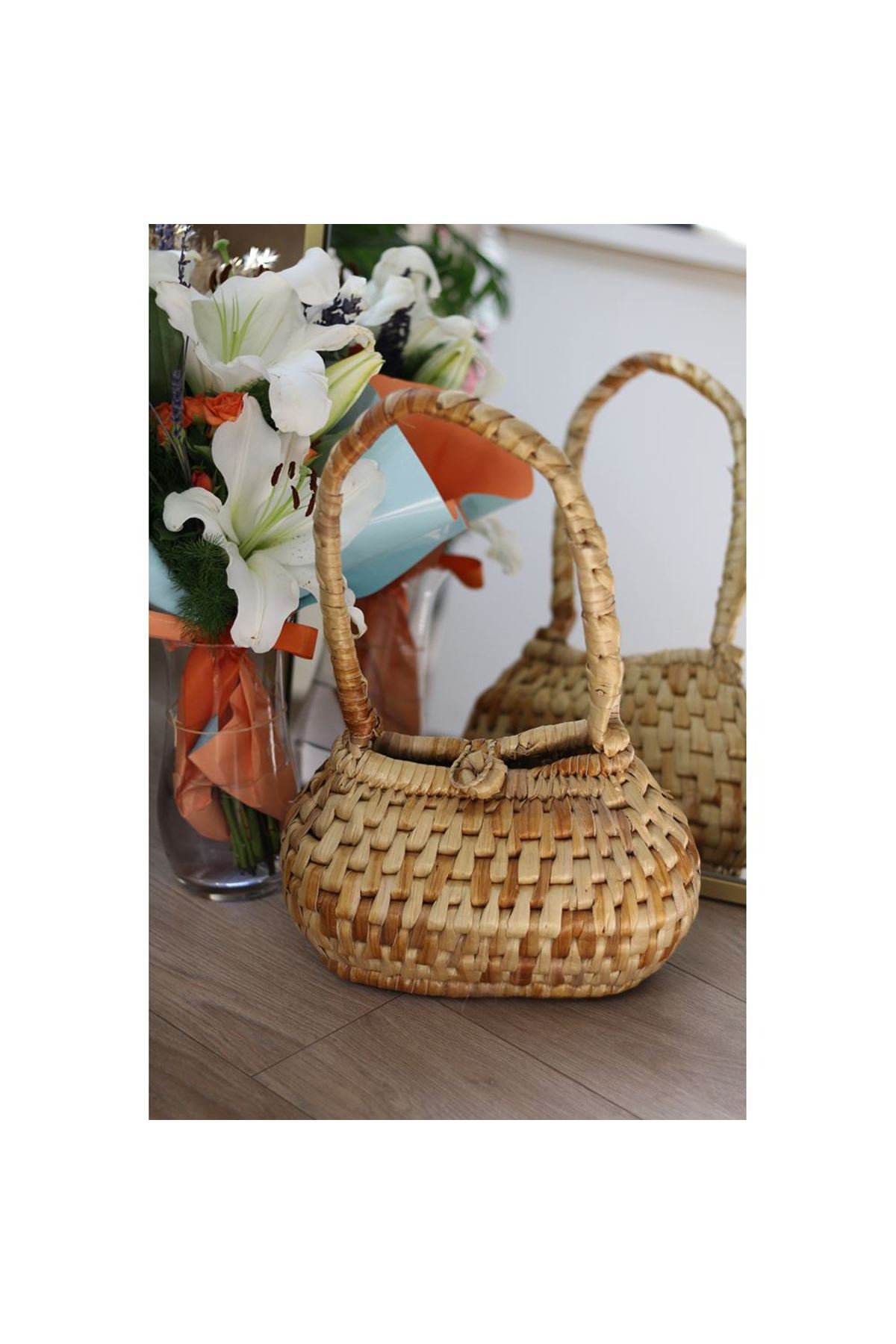 Kadın Sepet Görünümlü Hasır Dekoratif Çanta