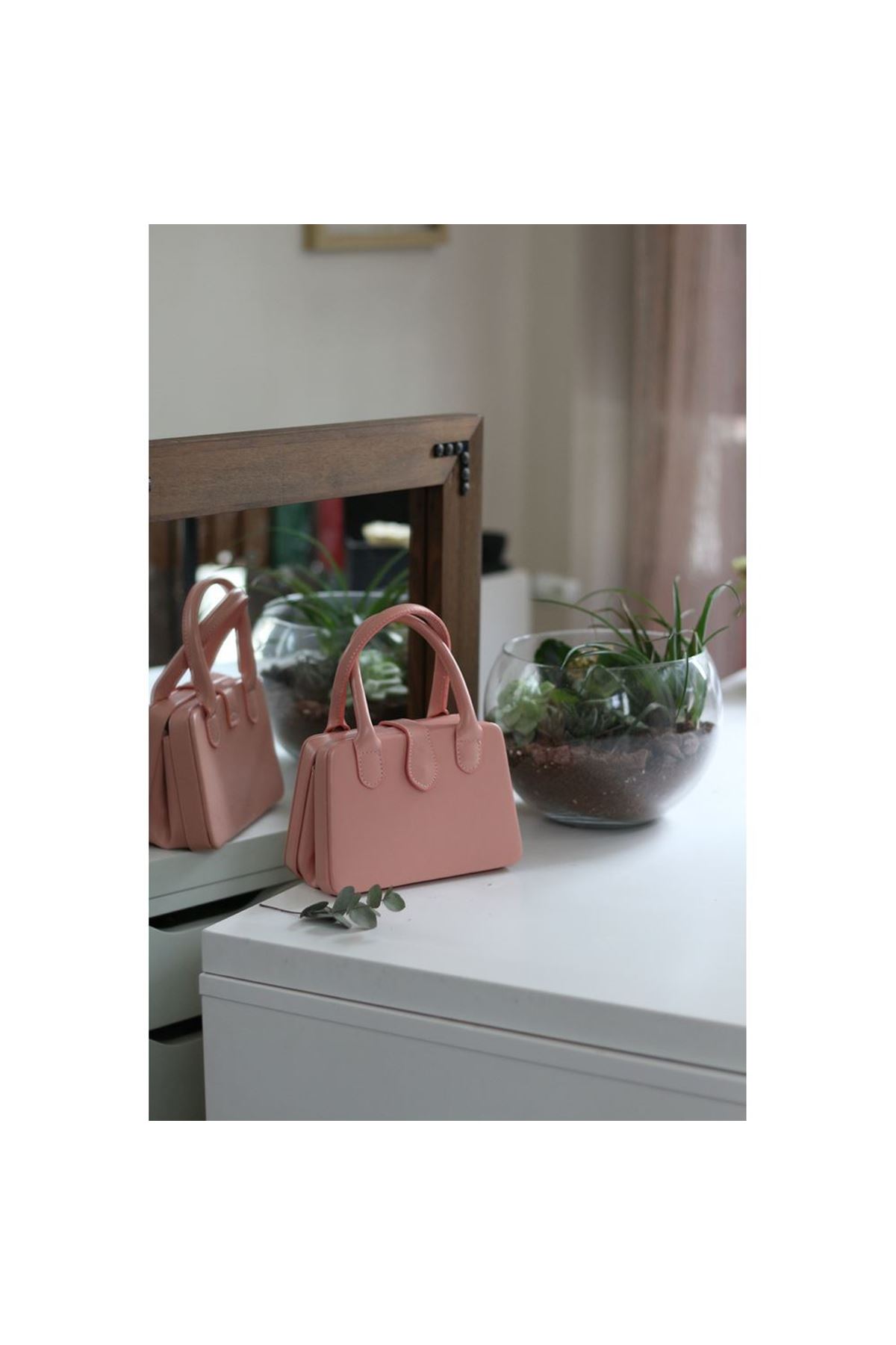 Kadın Pudra Çift Kulp Detaylı Mini Kalıp Omuz Çantası