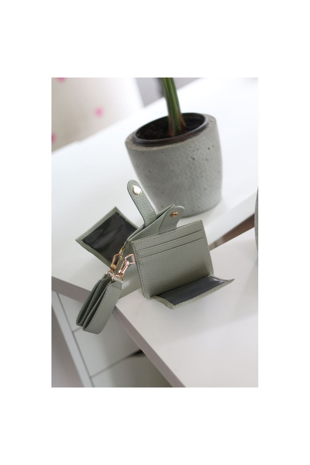 Kadın Mint Yeşili Maskot Kartlık Cüzdan