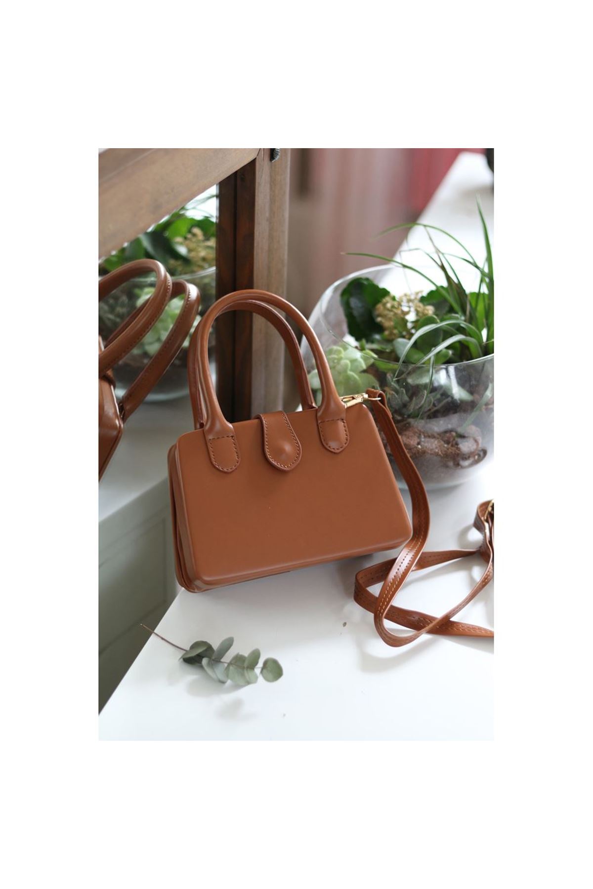 Kadın Taba Çift Kulp Detaylı Mini Kalıp Omuz Çantası