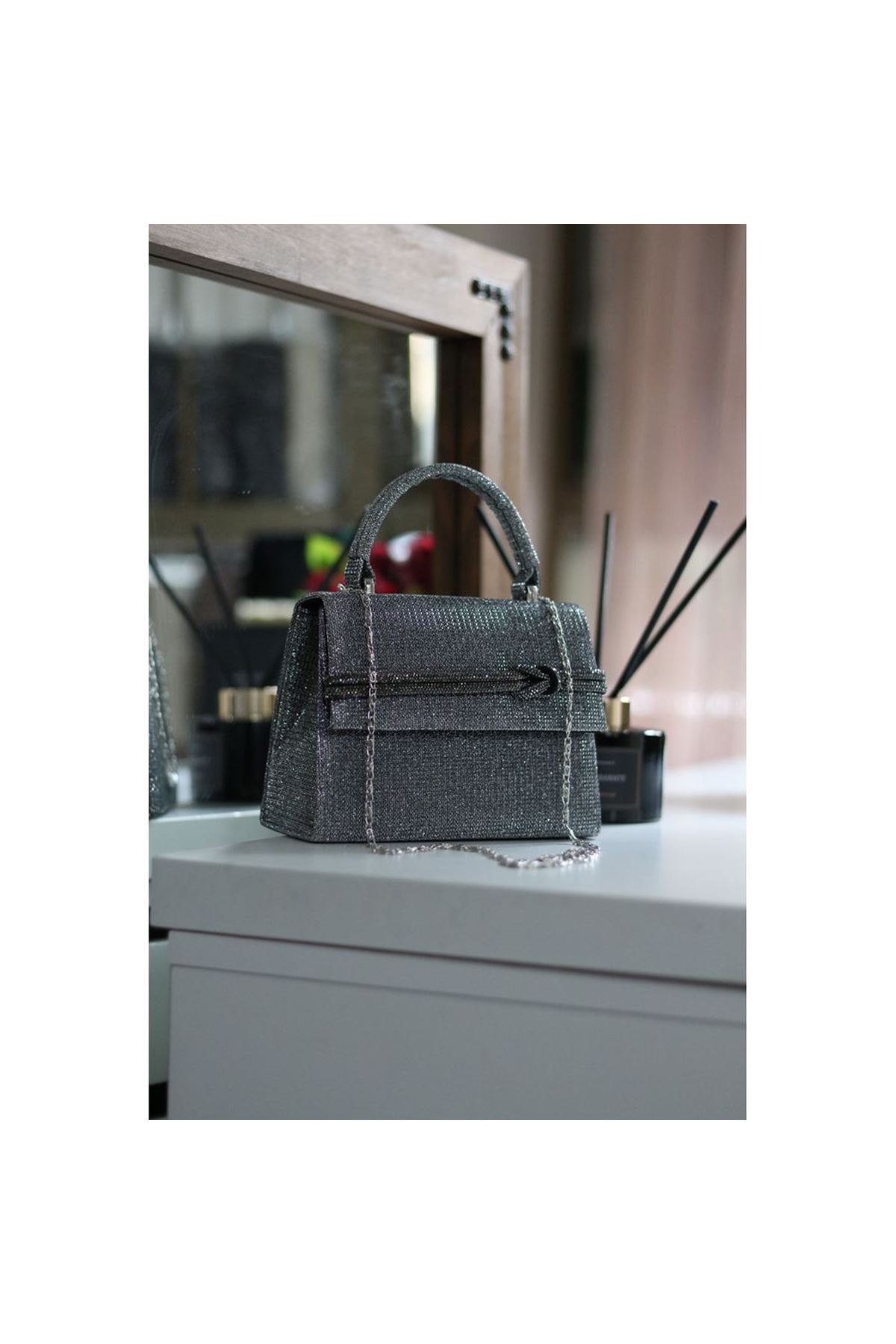Kadın Platin Simli Taş Detaylı Abiye Omuz Çantası