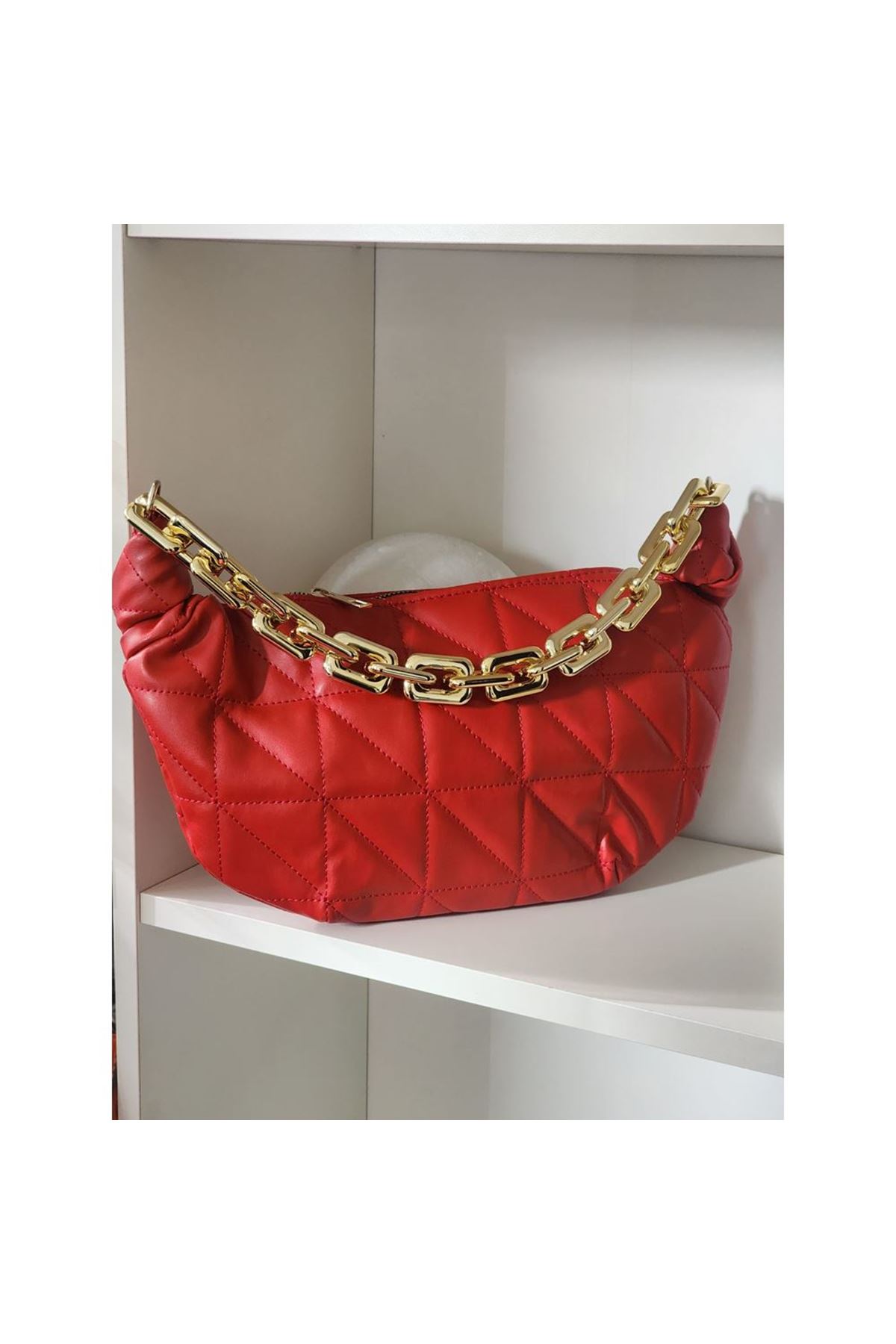 Kırmızı Baklava Desenli Zincirli El Çantası