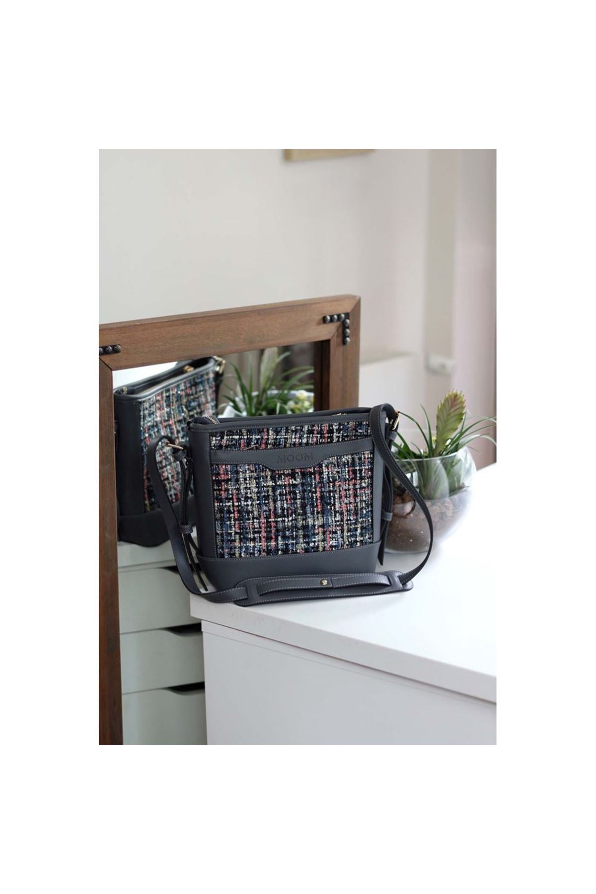 Kadın Gri Tüvit Ayarlanabilir Askılı Omuz Çantası