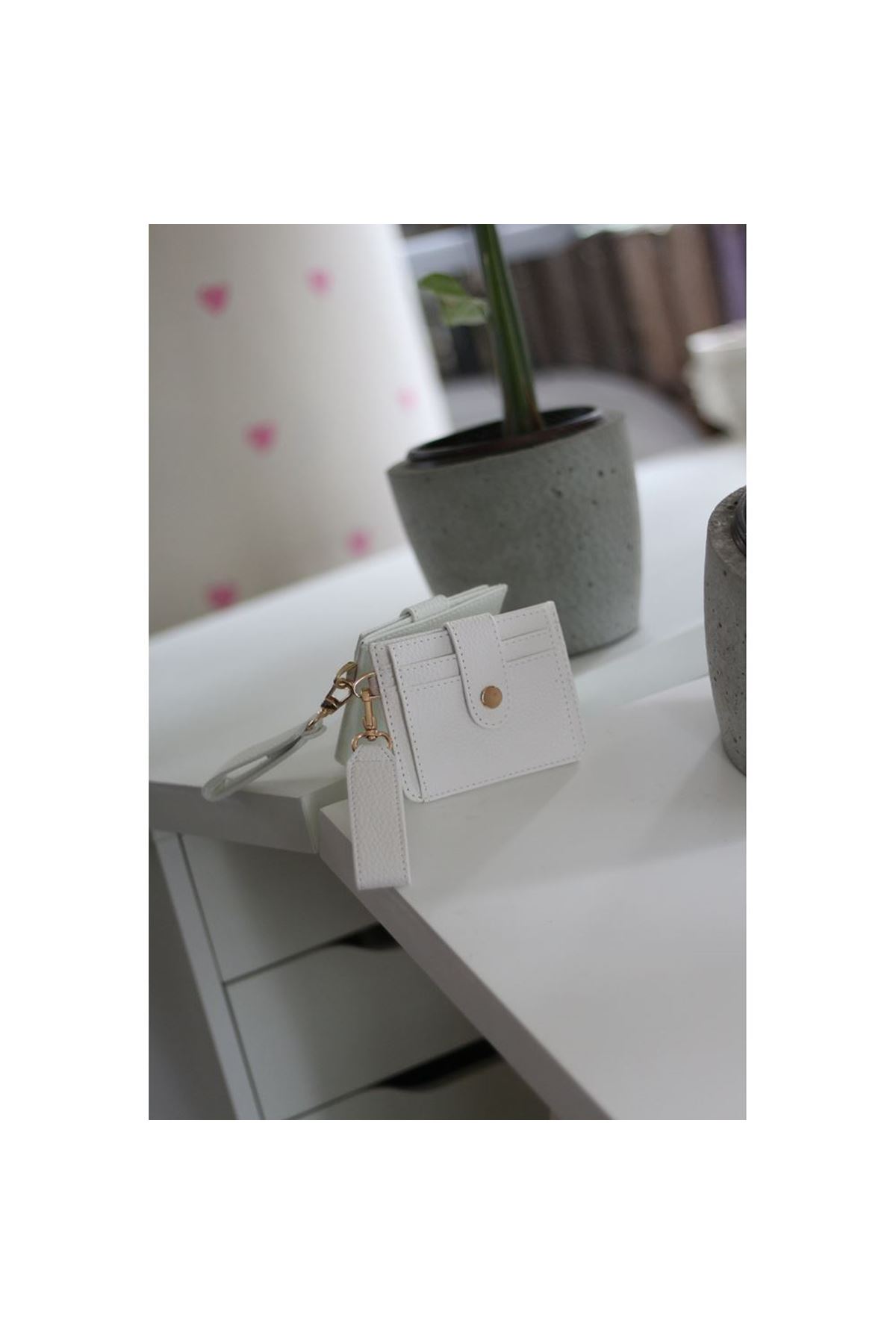 Kadın Beyaz Maskot Kartlık Cüzdan